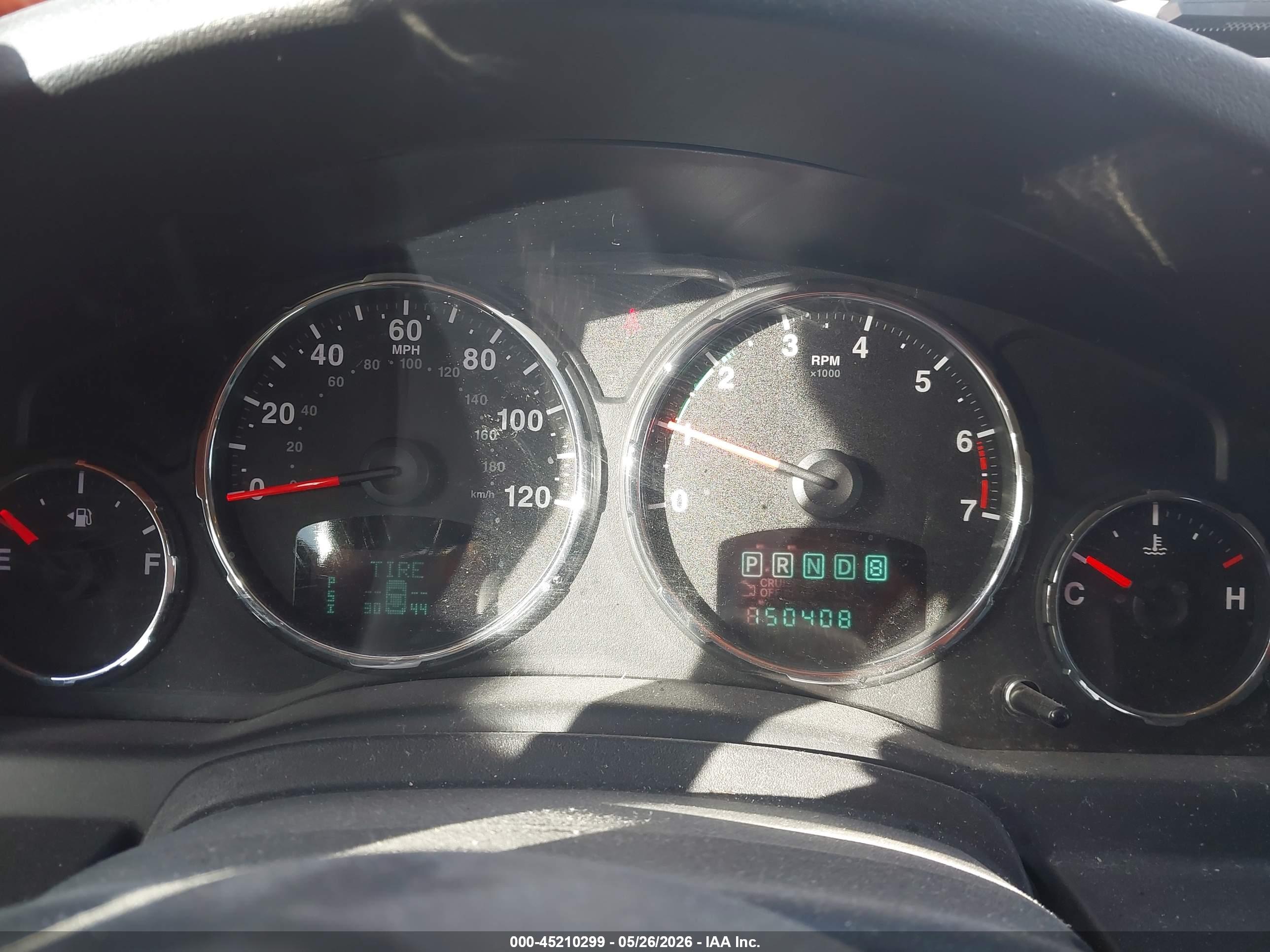 JEEP LIBERTY image 7