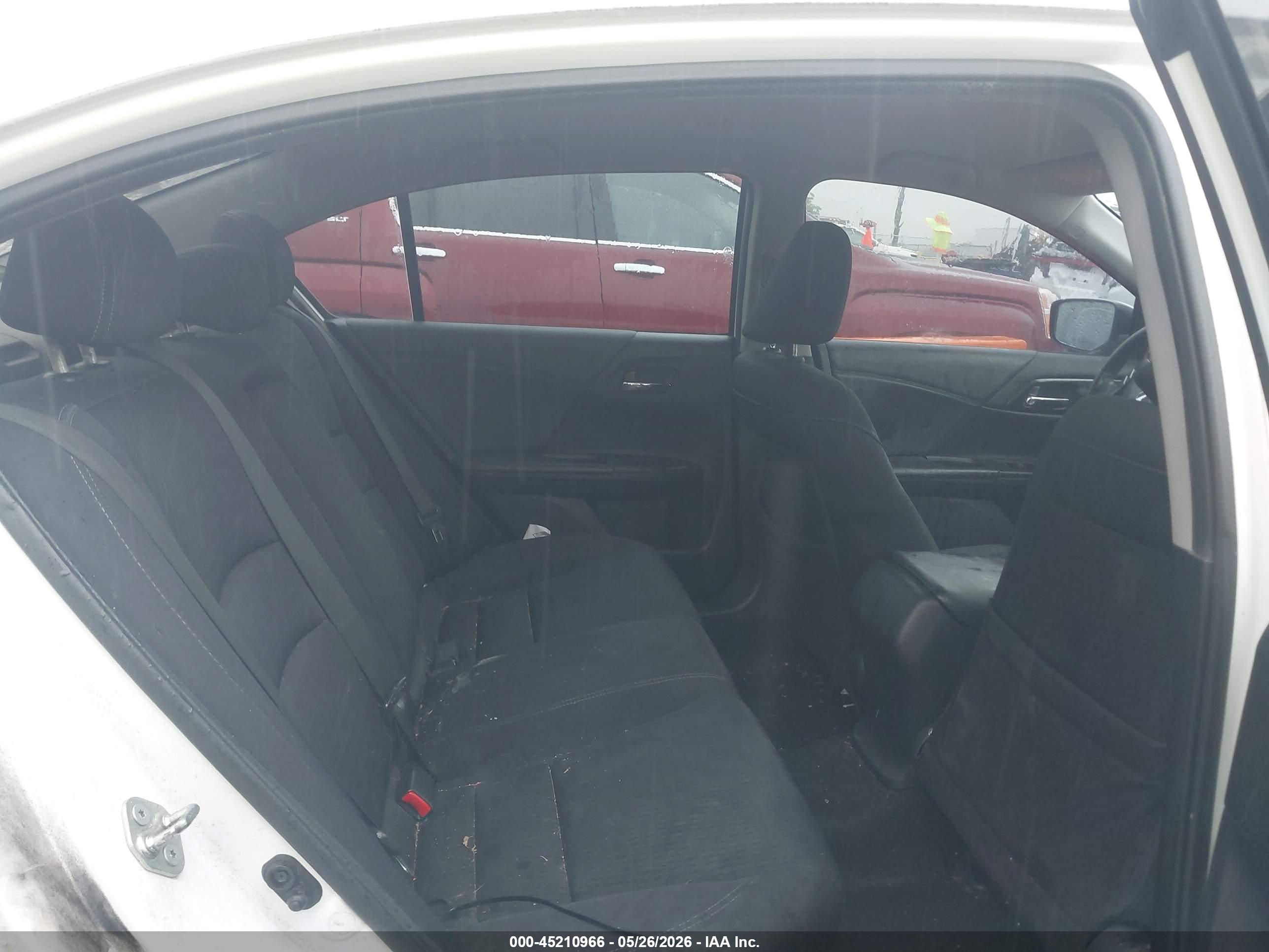 HONDA ACCORD image 8