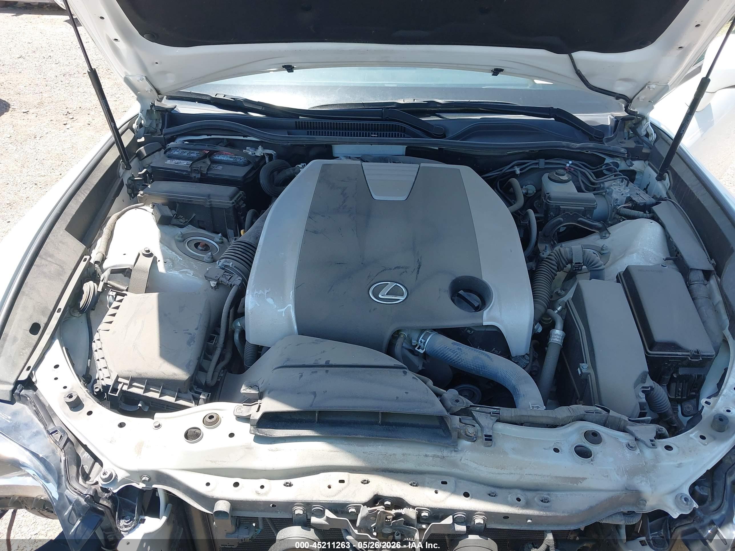 LEXUS RC image 10