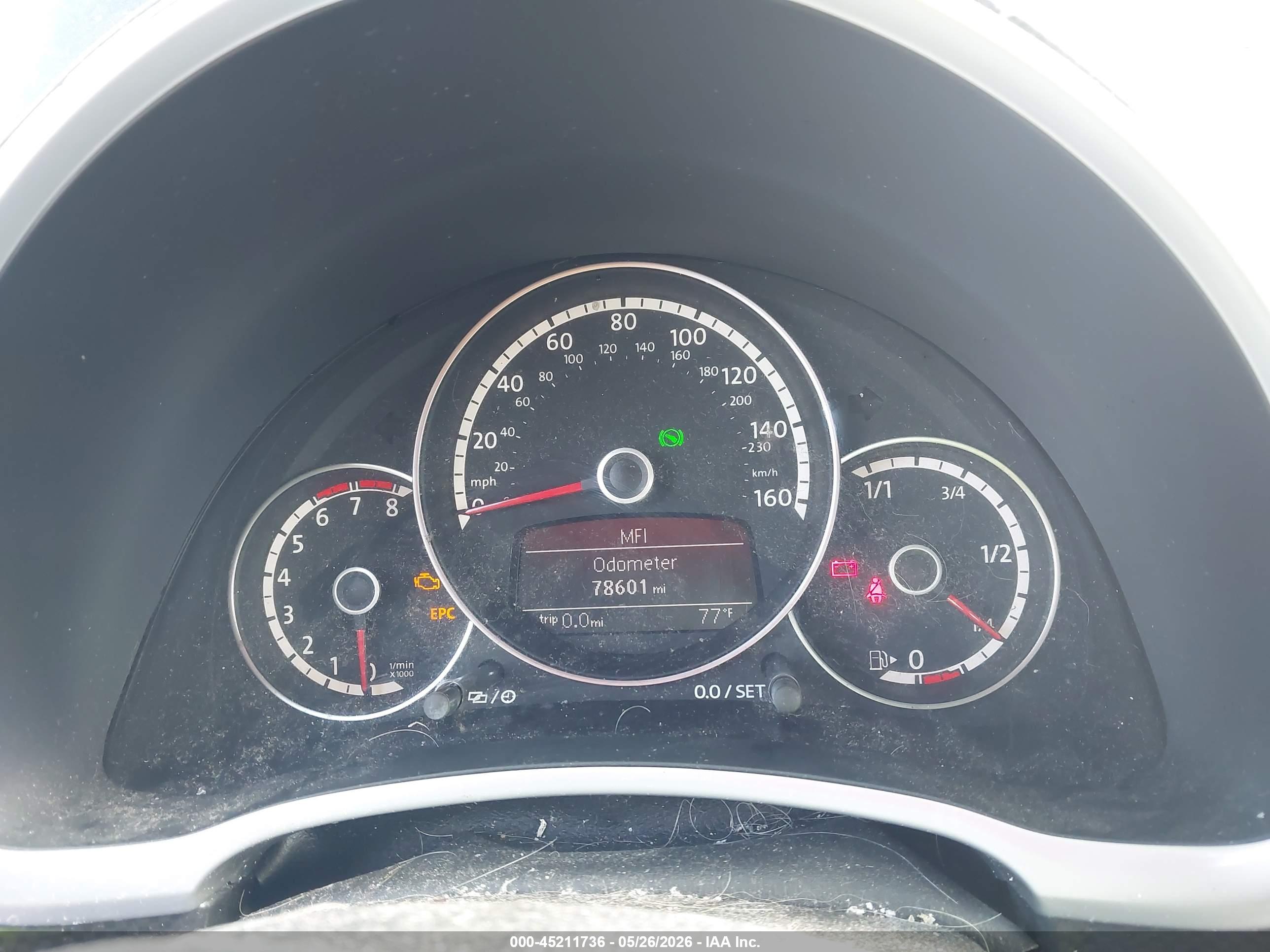 VOLKSWAGEN BEETLE image 7