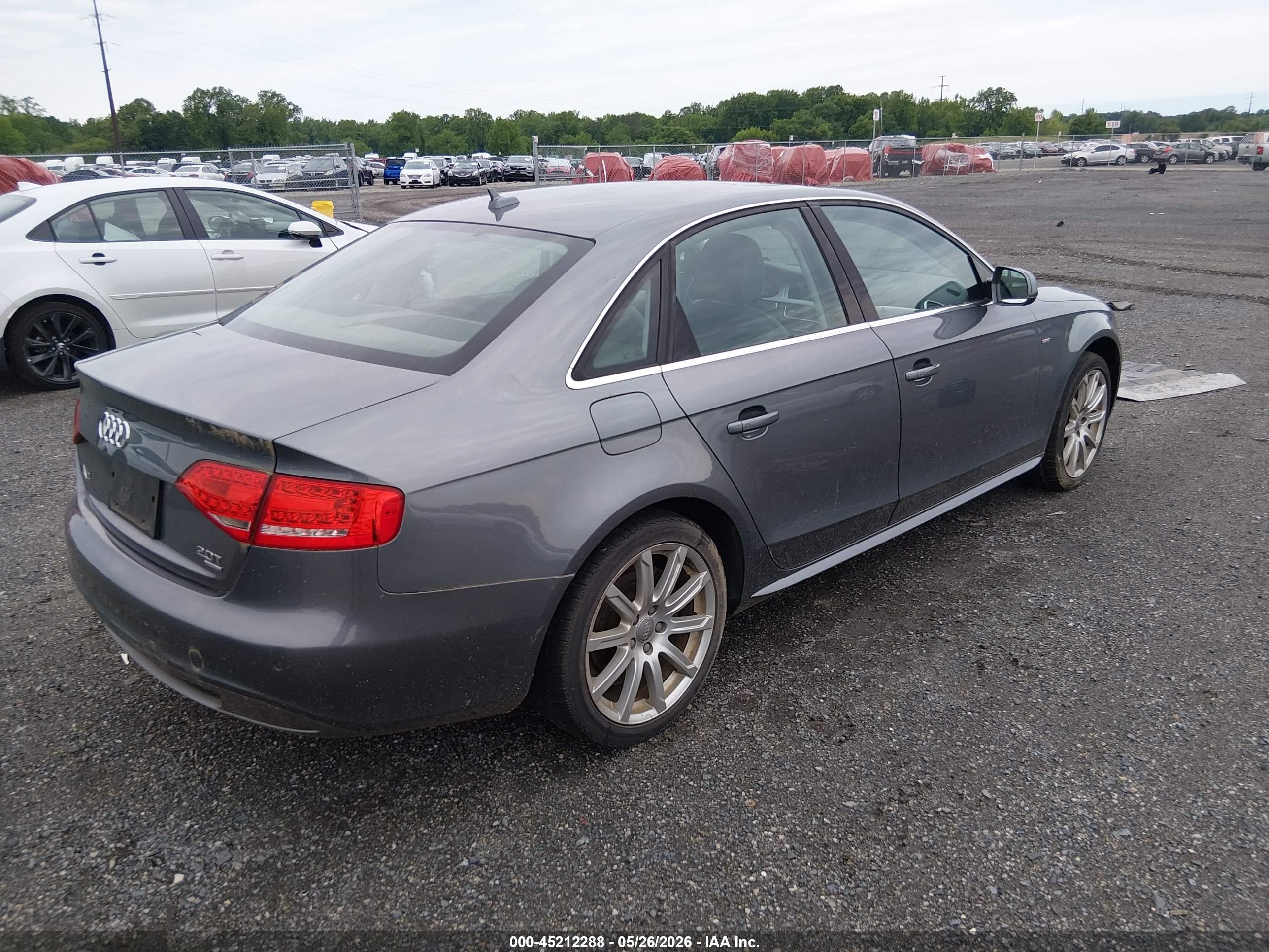 AUDI A4 image 4