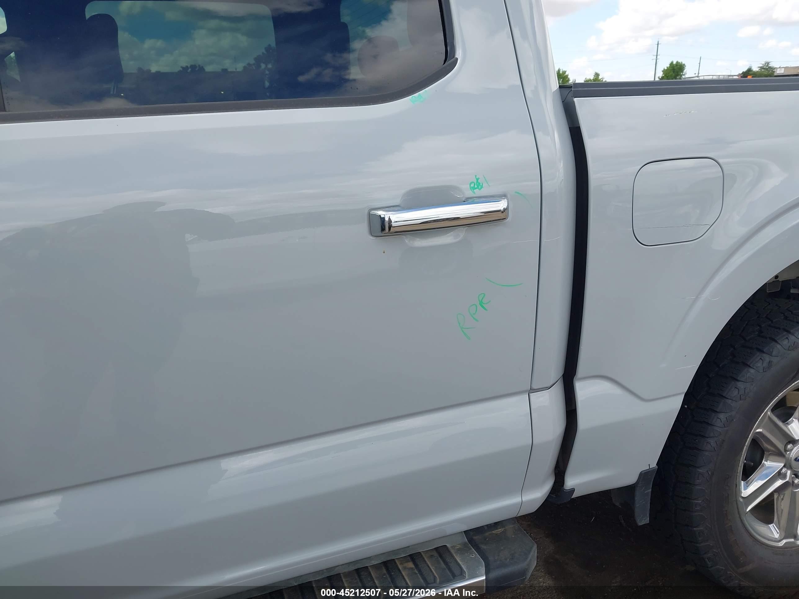 FORD F-150 image 6