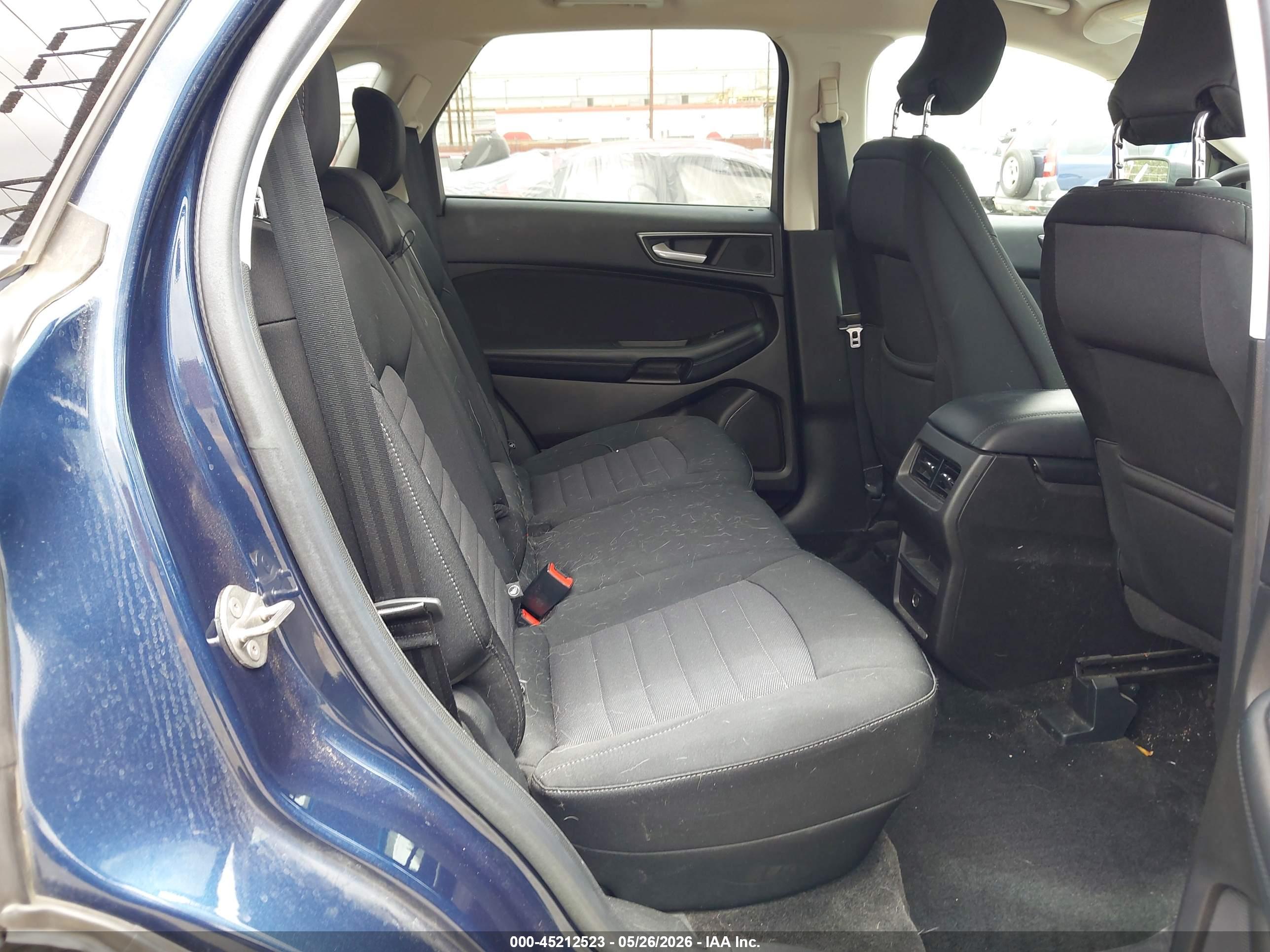 FORD EDGE image 8