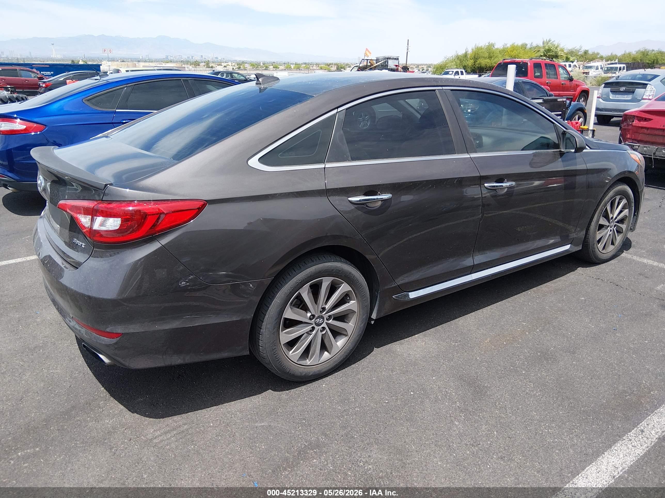 HYUNDAI SONATA image 4