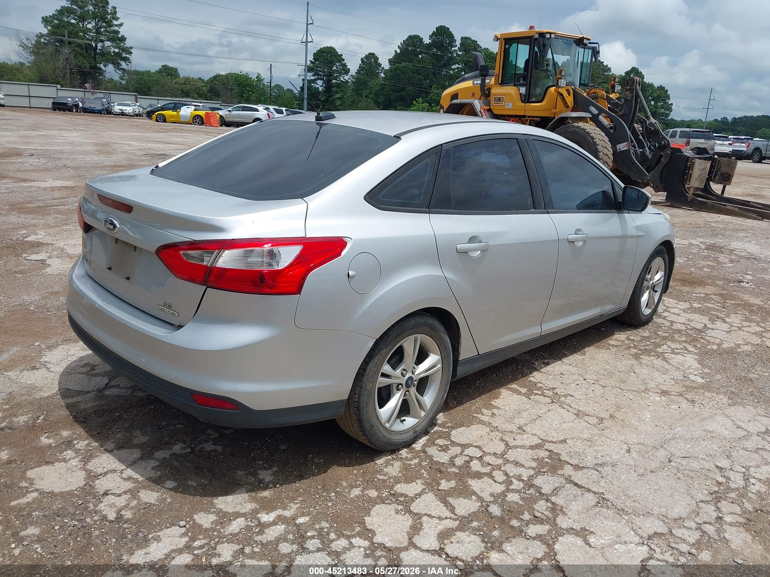 FORD FOCUS image 4