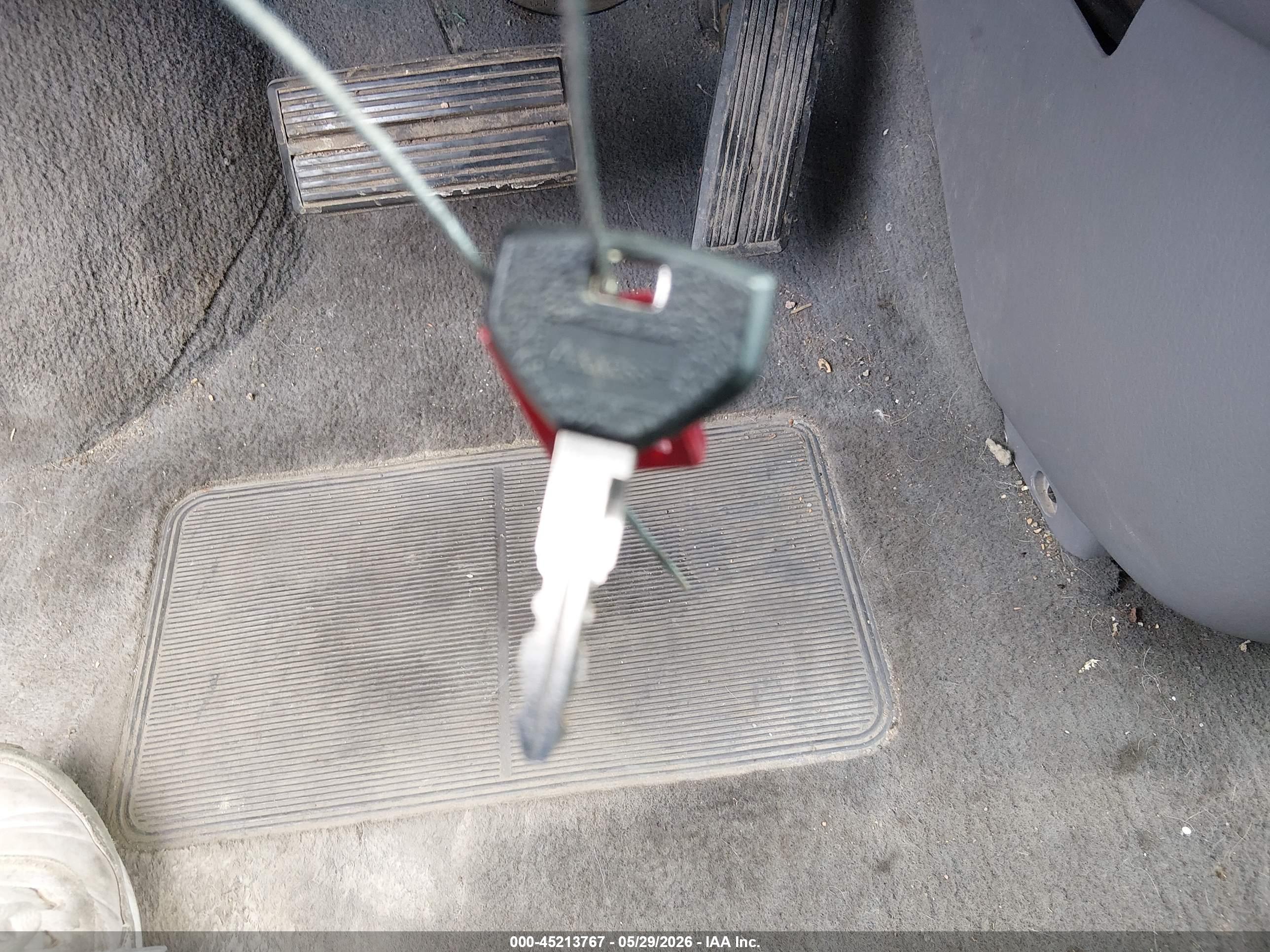 DODGE CARAVAN image 11