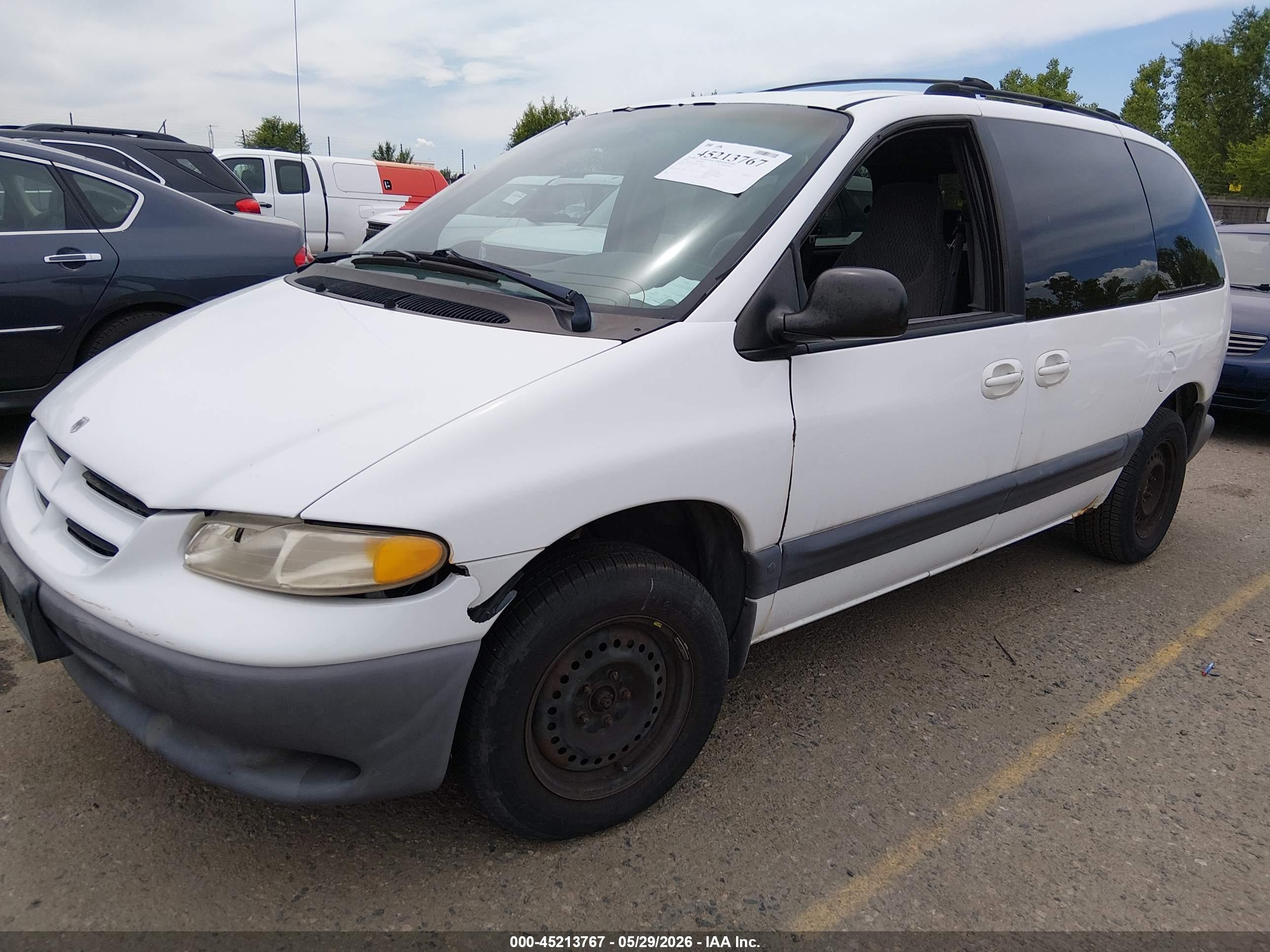 DODGE CARAVAN image 2