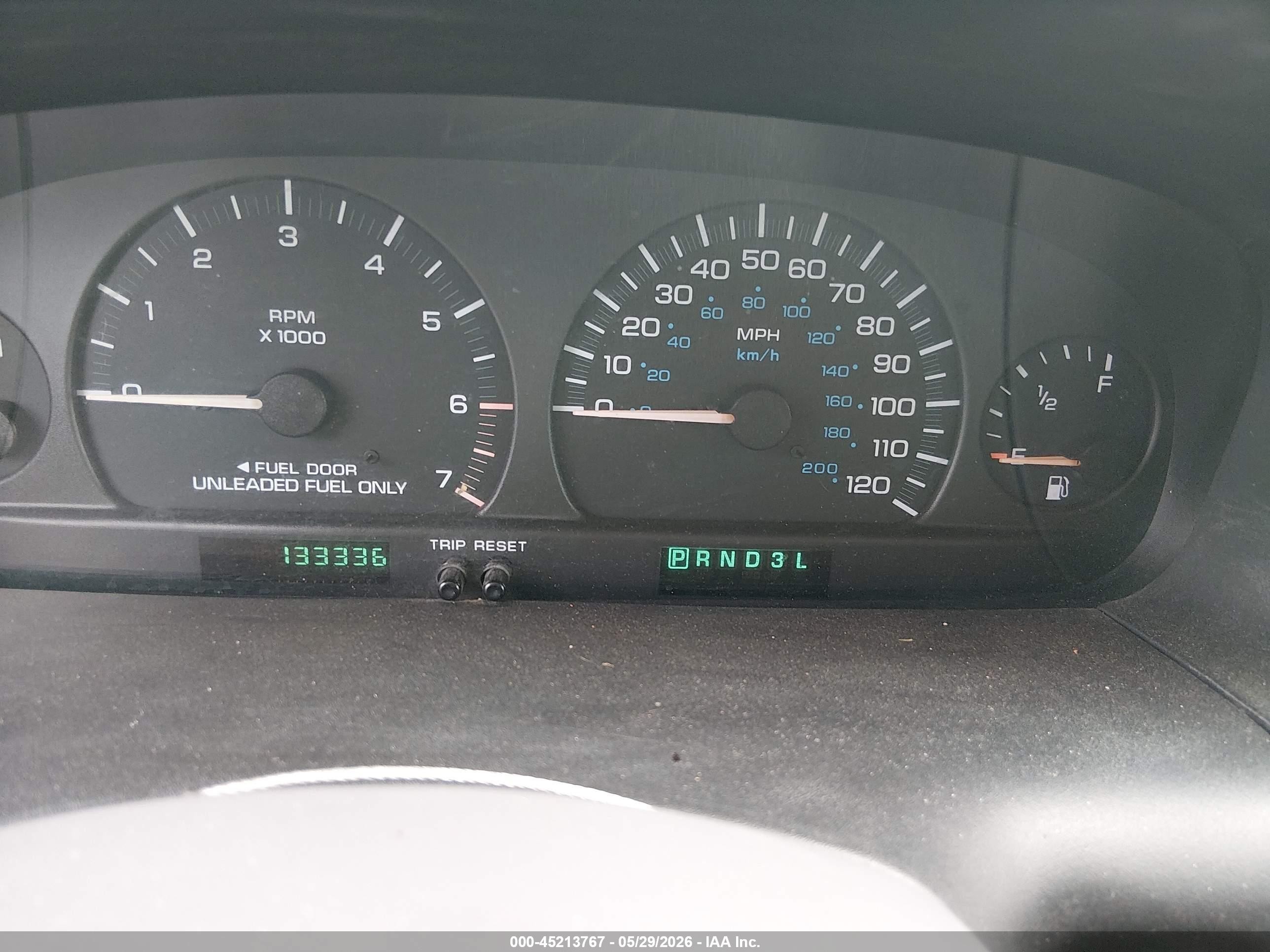 DODGE CARAVAN image 7