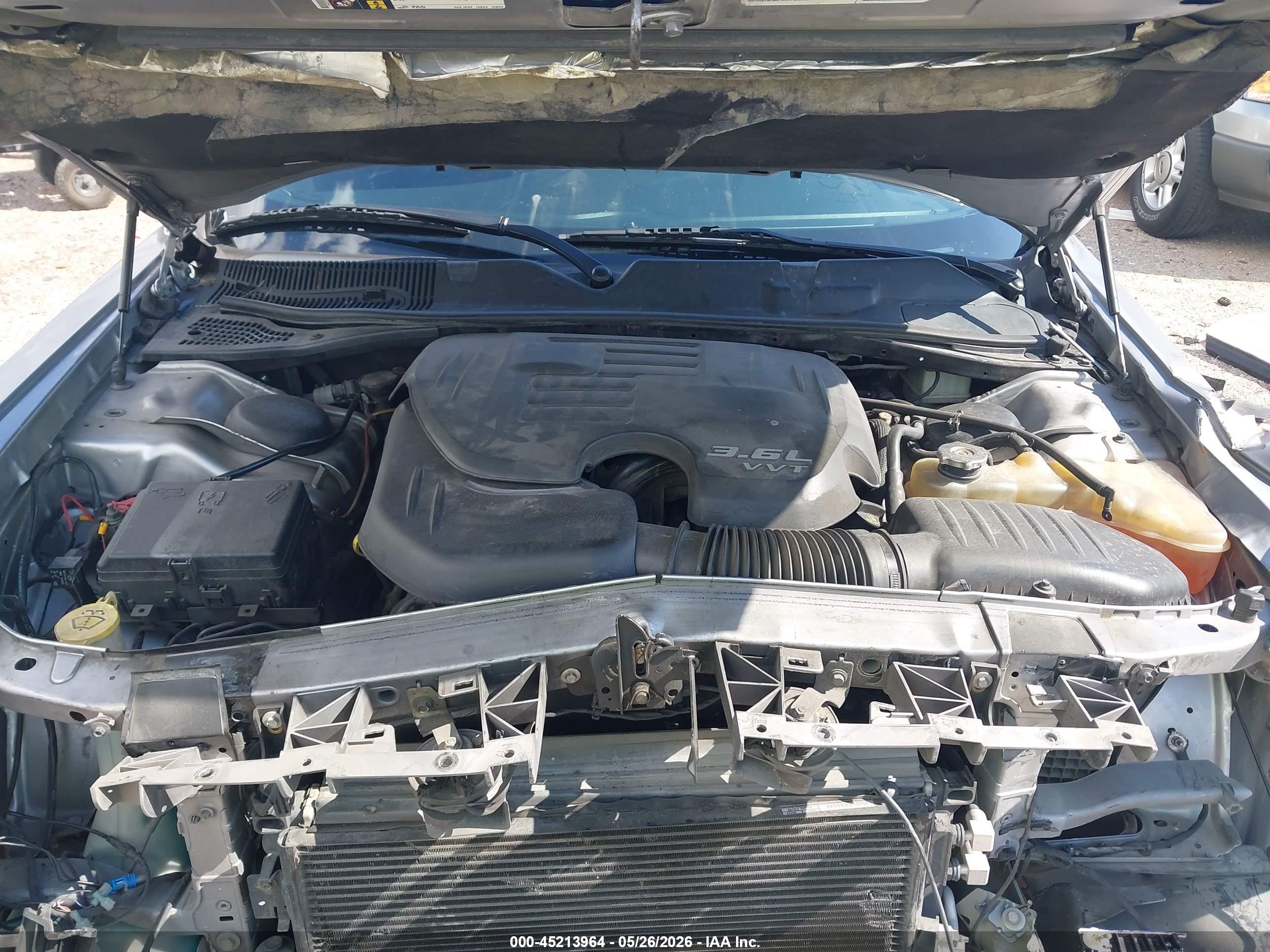 DODGE CHALLENGER image 10