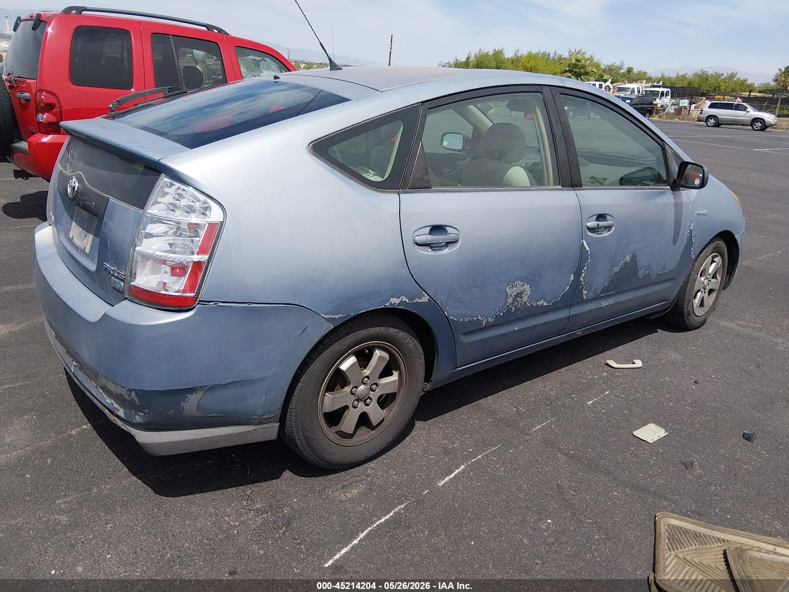 TOYOTA PRIUS image 4