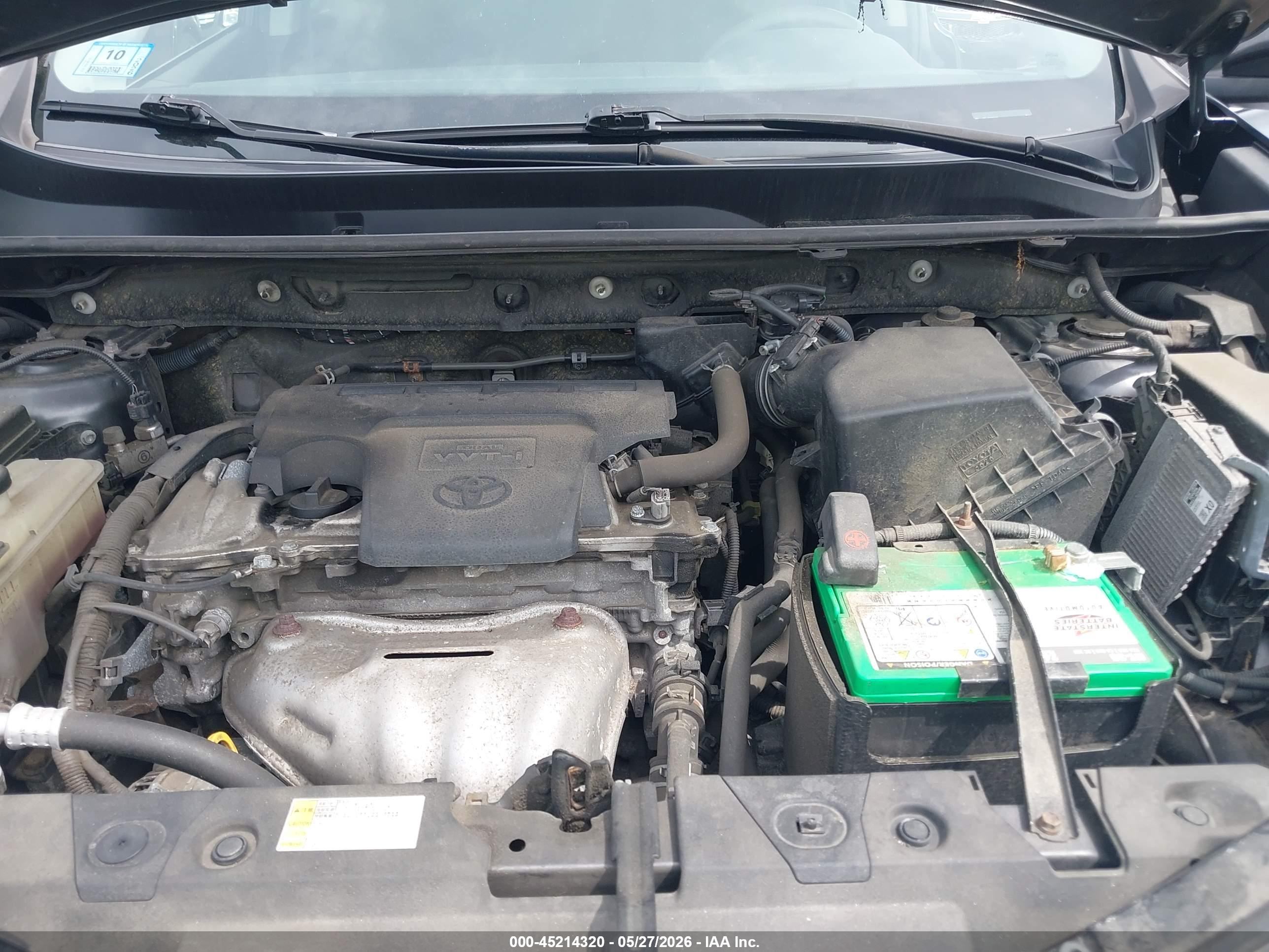 TOYOTA RAV4 image 10