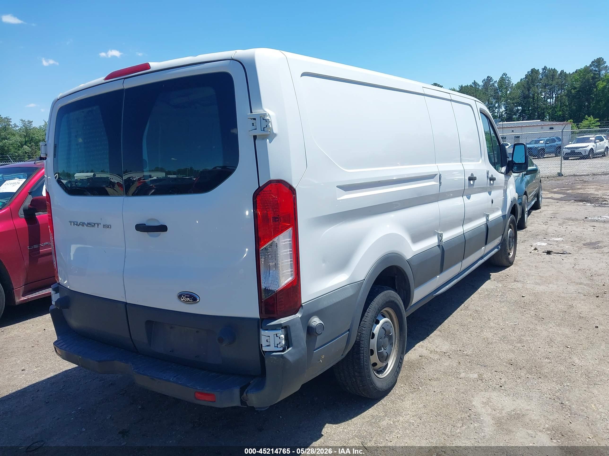 FORD TRANSIT-150 image 4