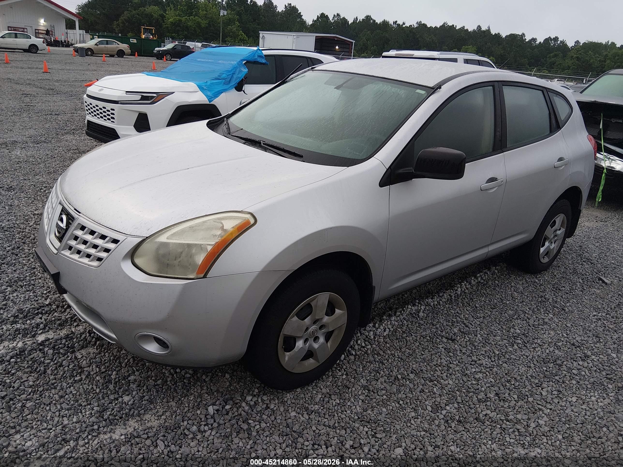NISSAN ROGUE image 2