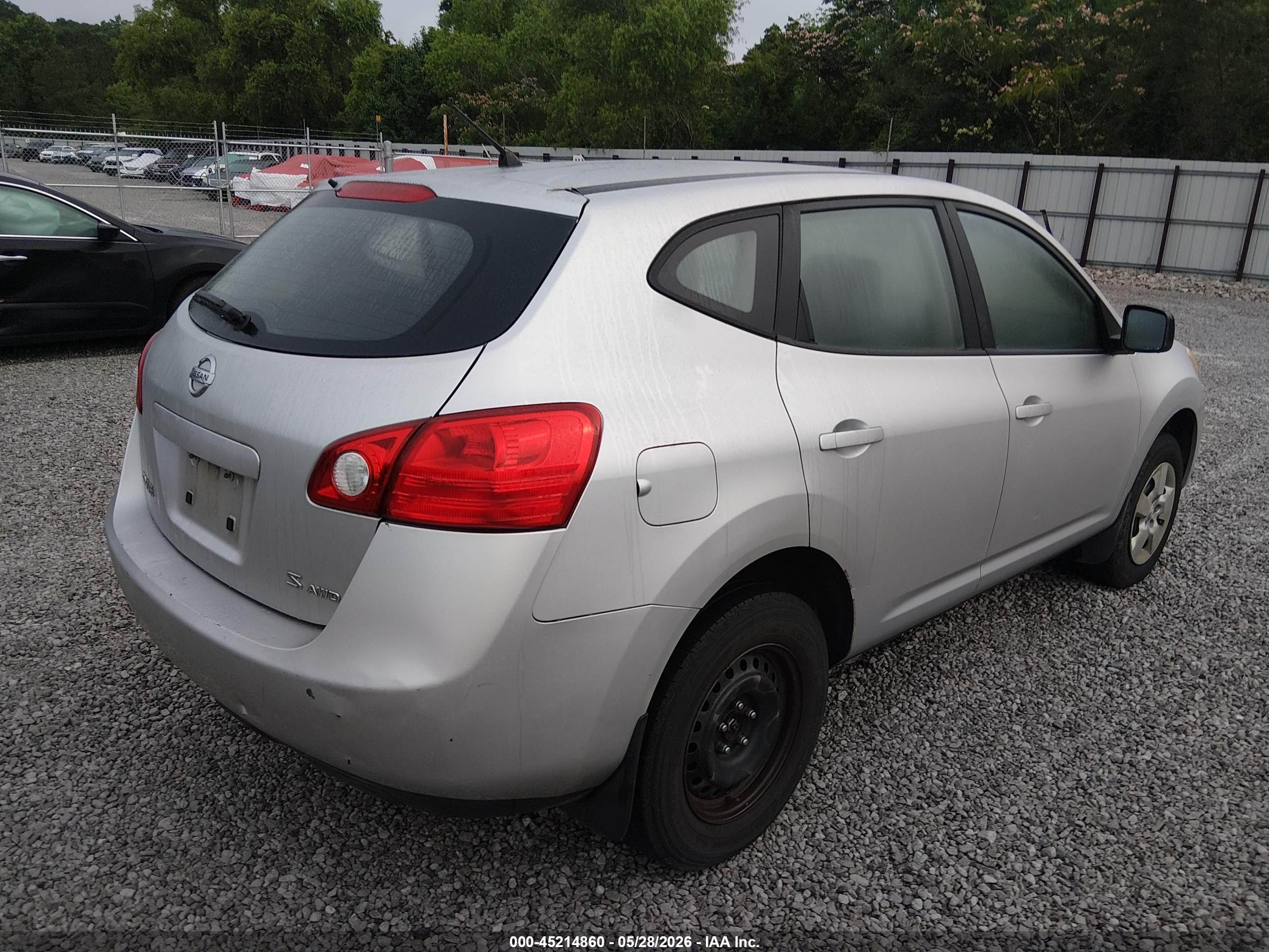 NISSAN ROGUE image 4