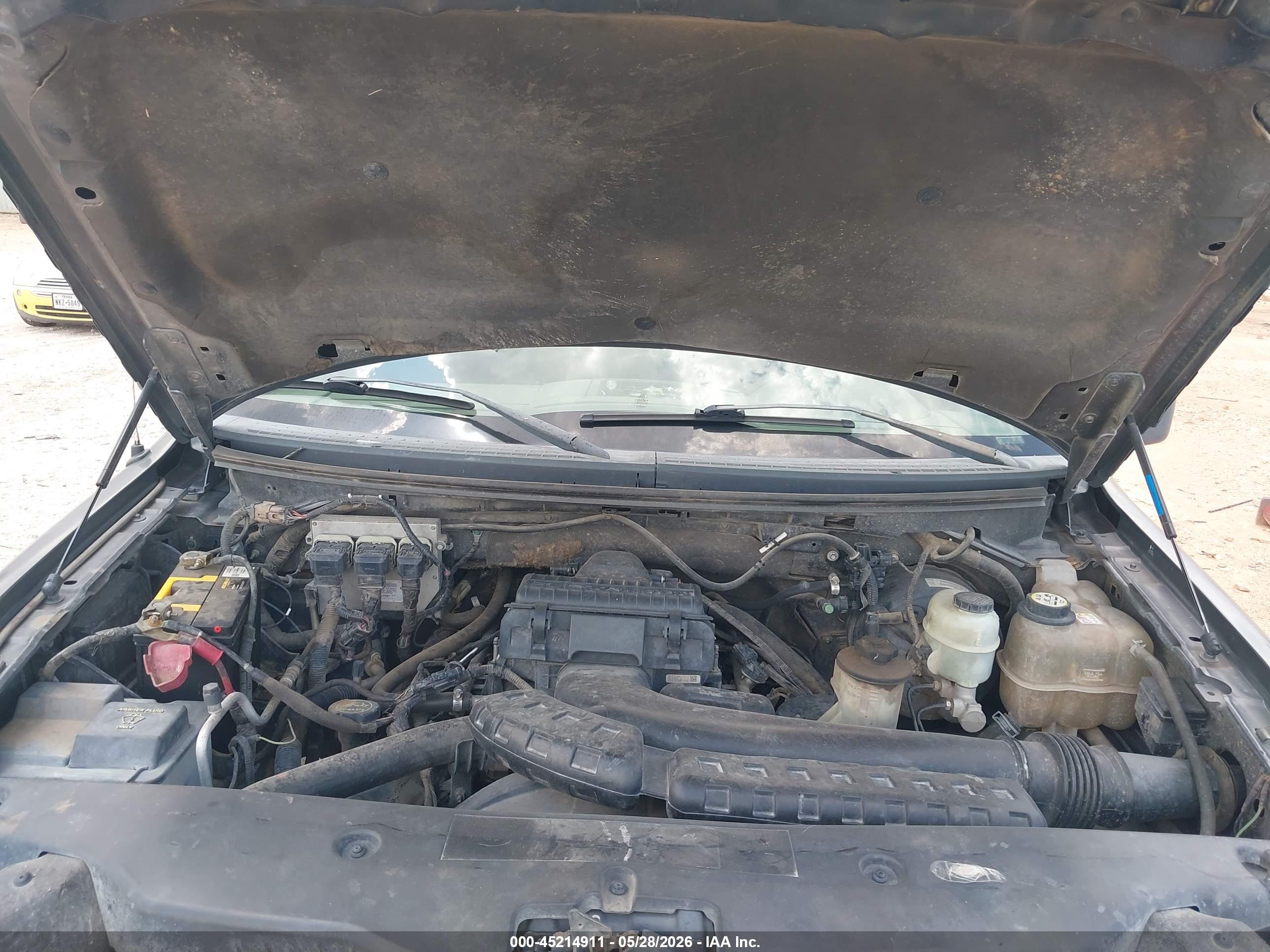 FORD F-150 image 10