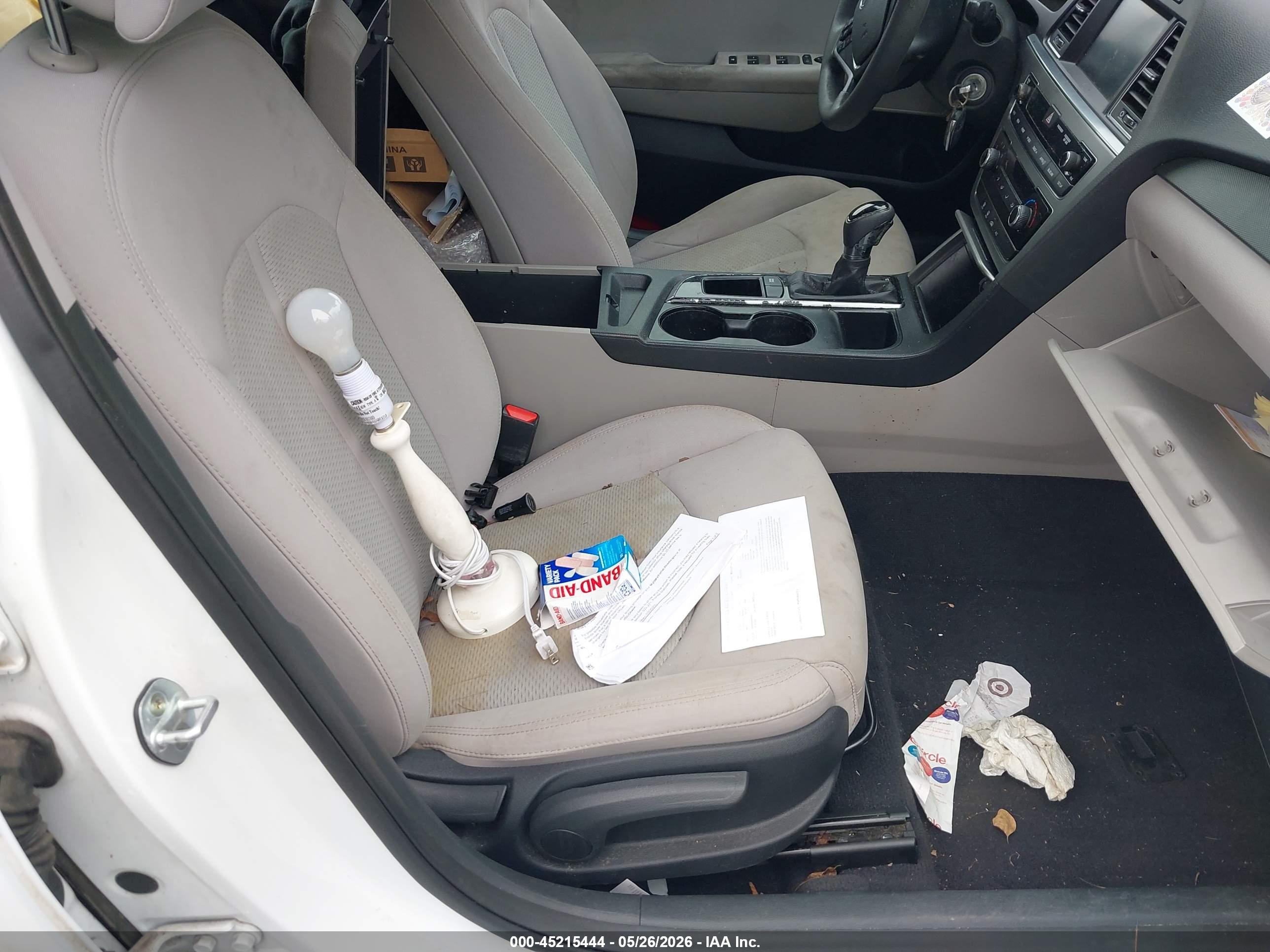 HYUNDAI SONATA image 5