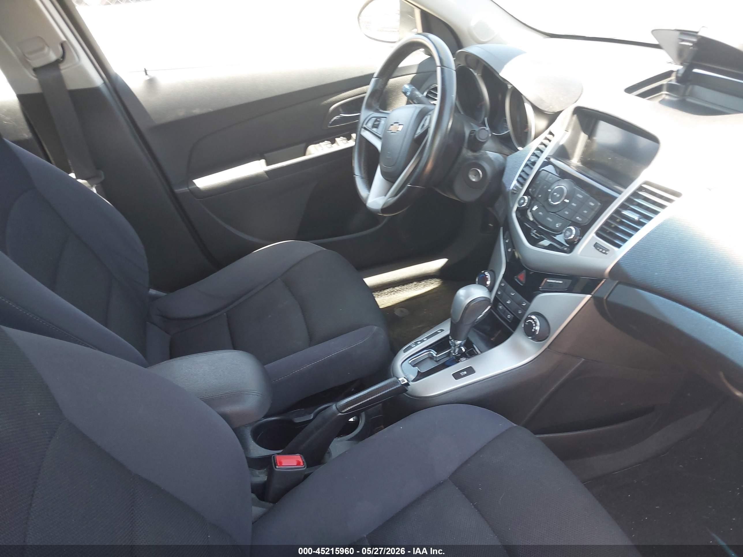 CHEVROLET CRUZE image 5