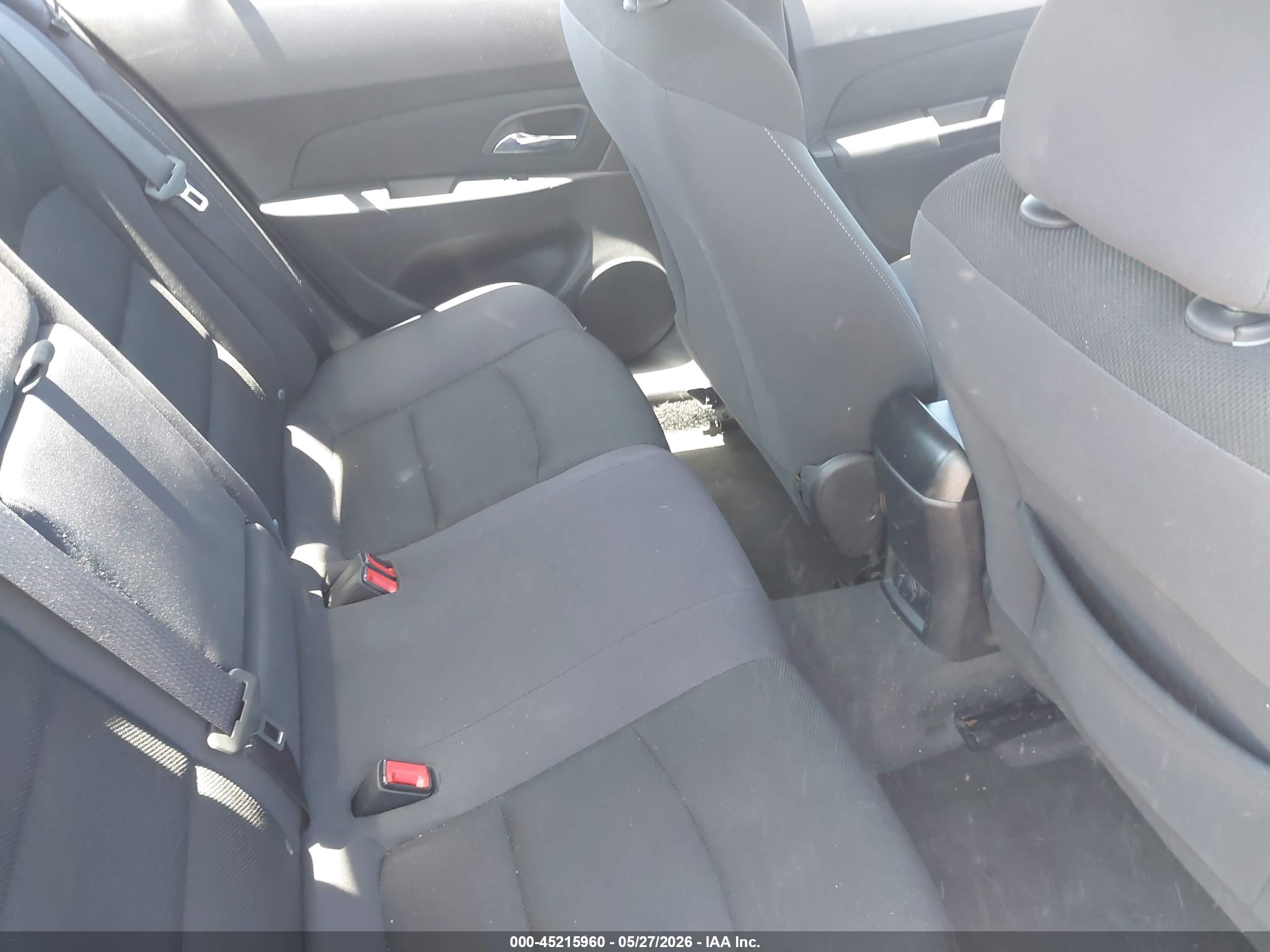CHEVROLET CRUZE image 8