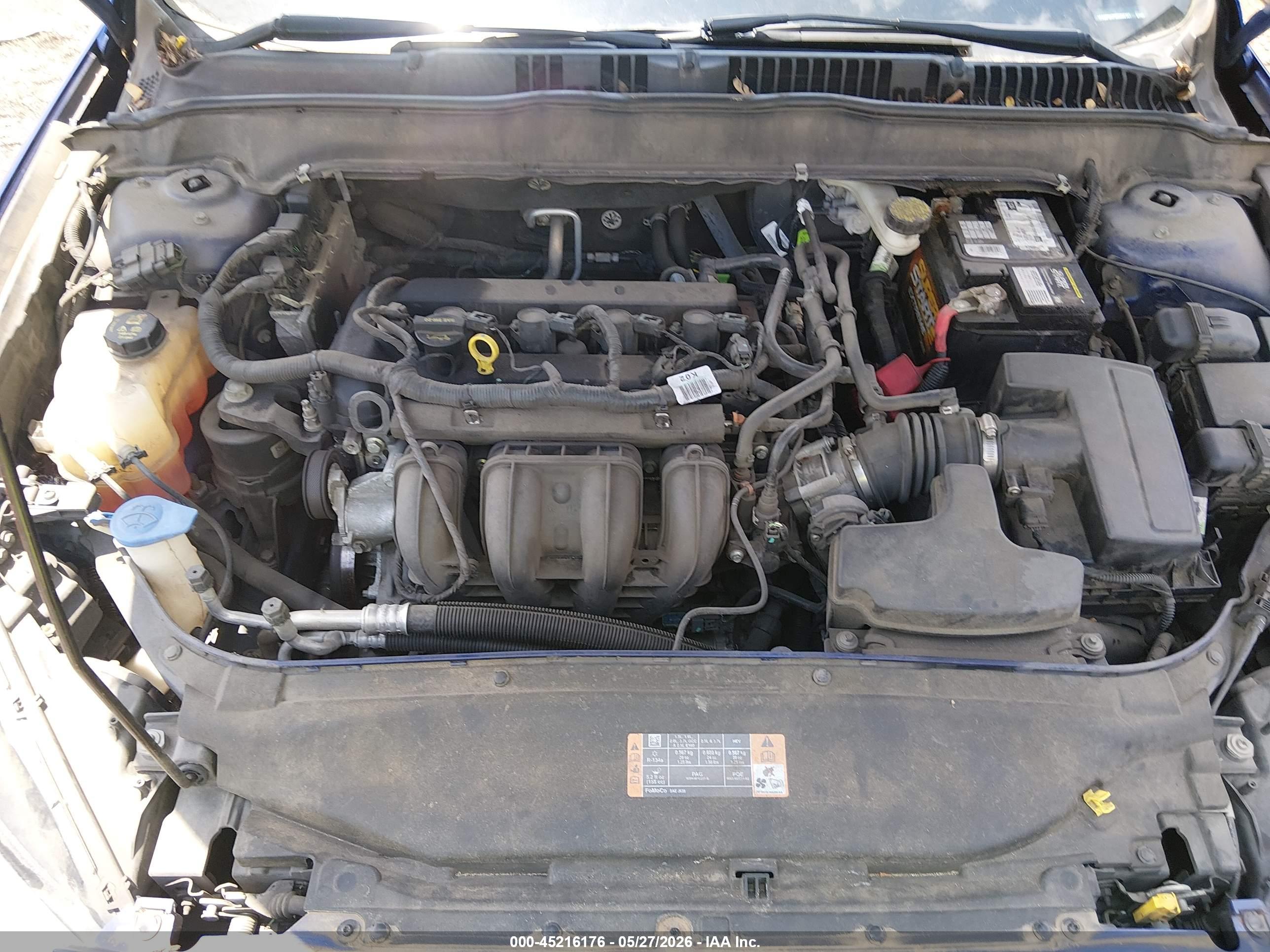 FORD FUSION image 10