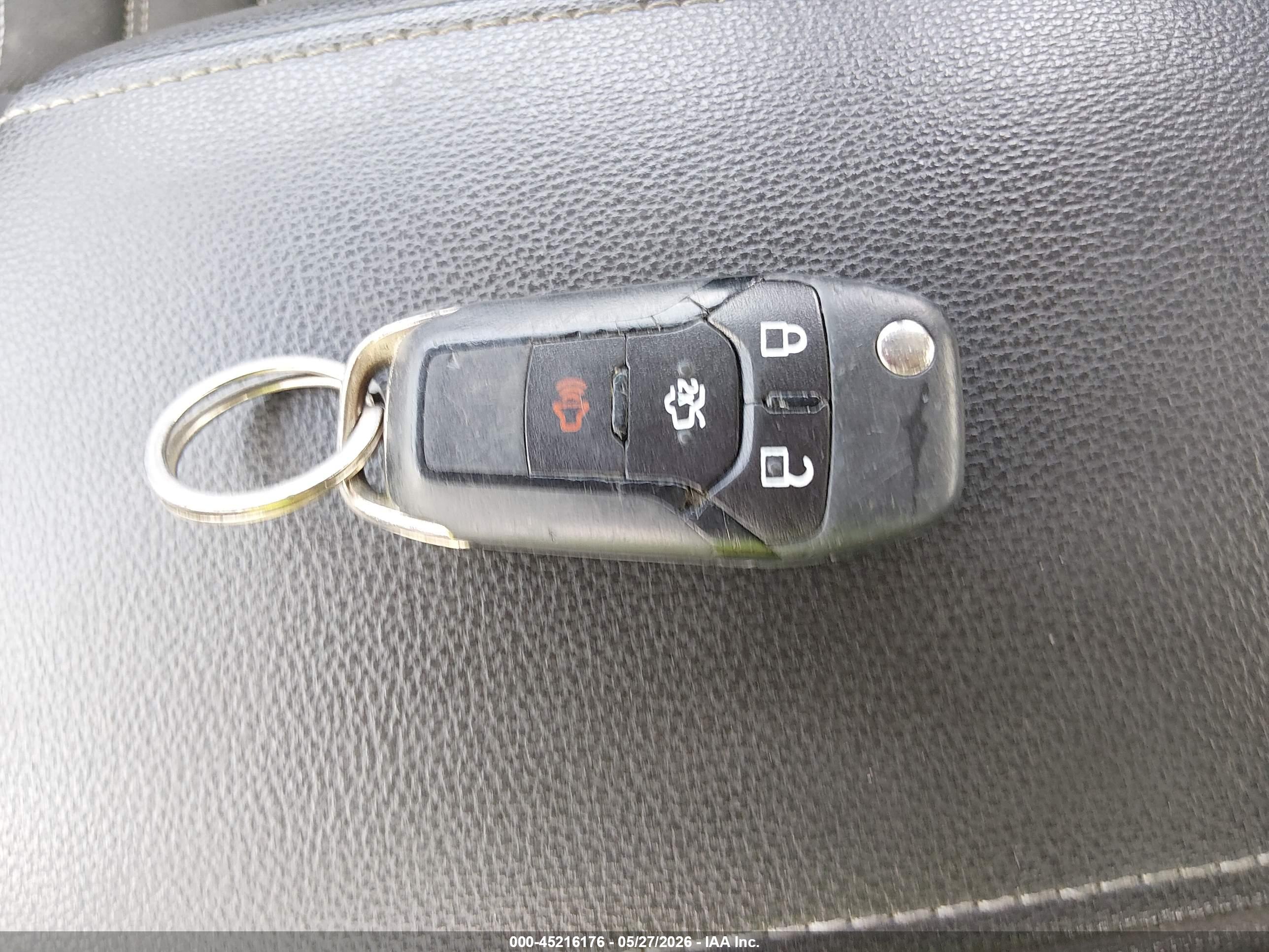 FORD FUSION image 11