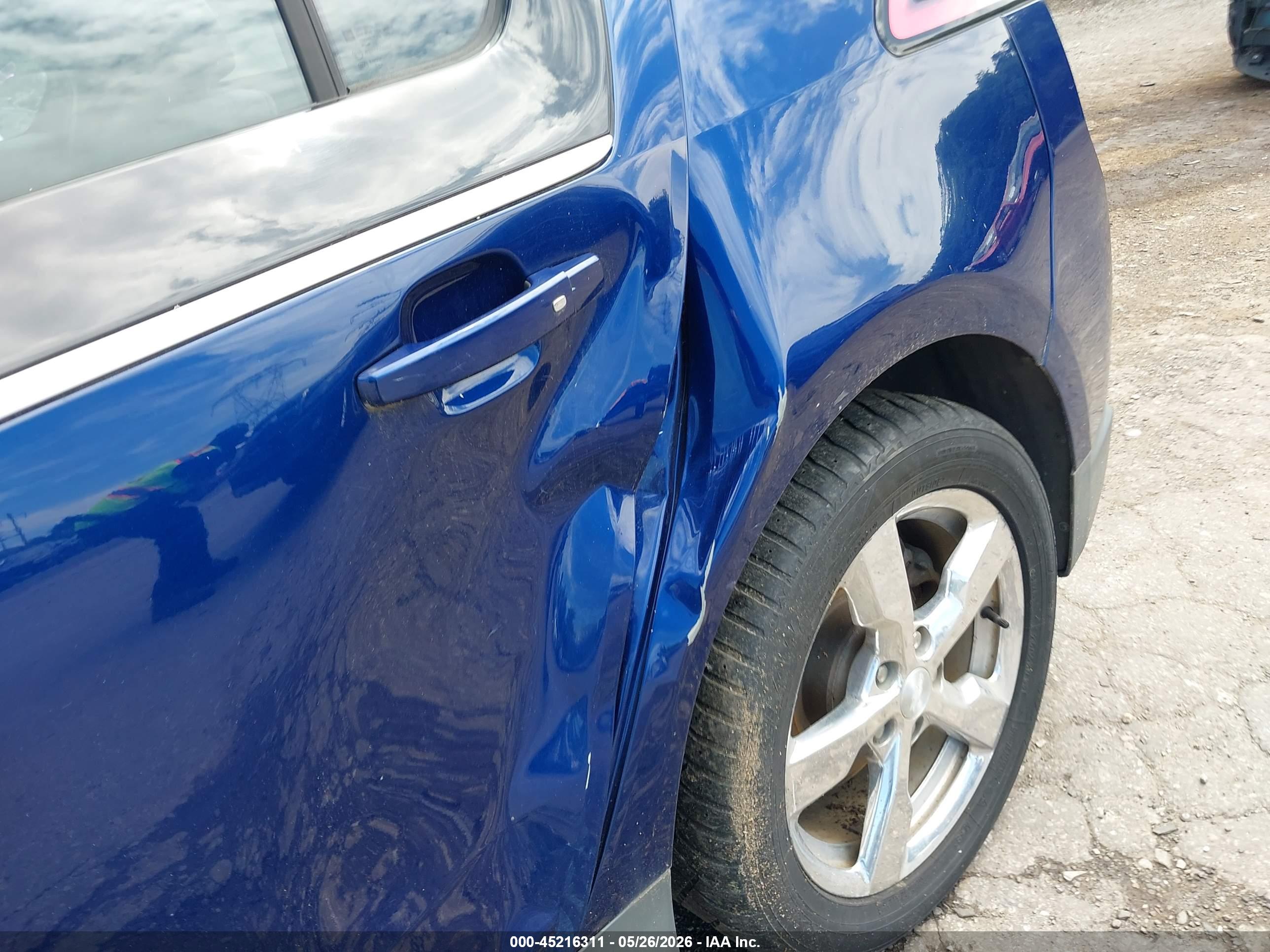 CHEVROLET VOLT image 6