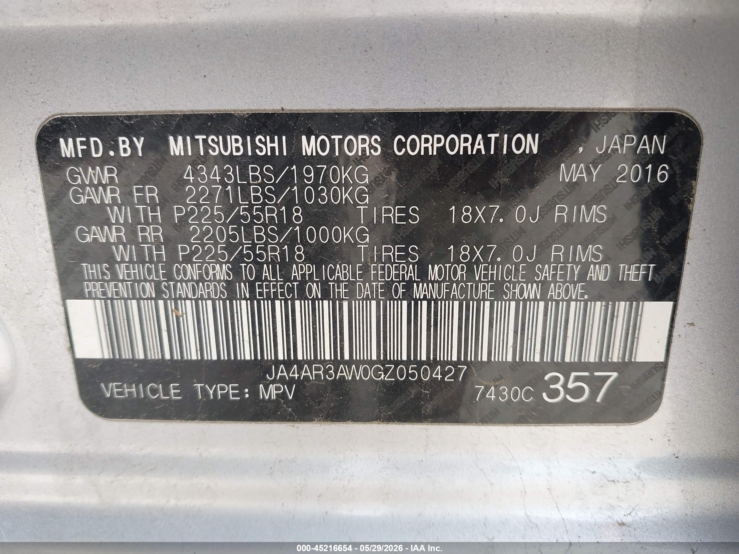 MITSUBISHI OUTLANDER image 9