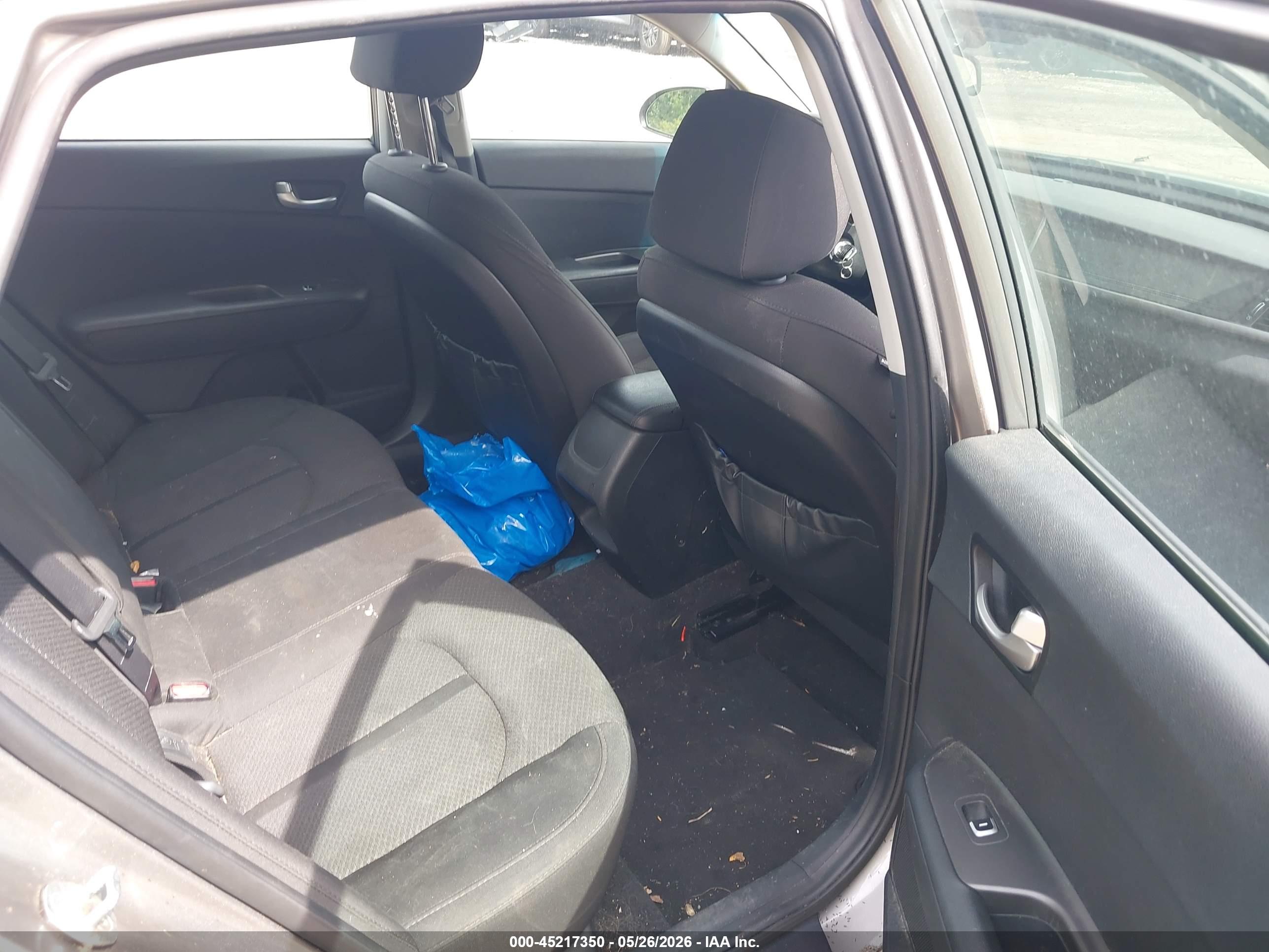 KIA OPTIMA image 8