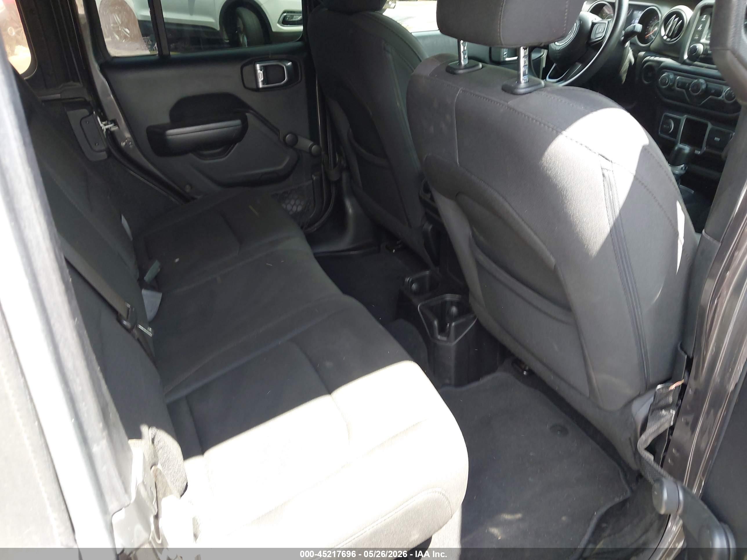 JEEP WRANGLER image 8