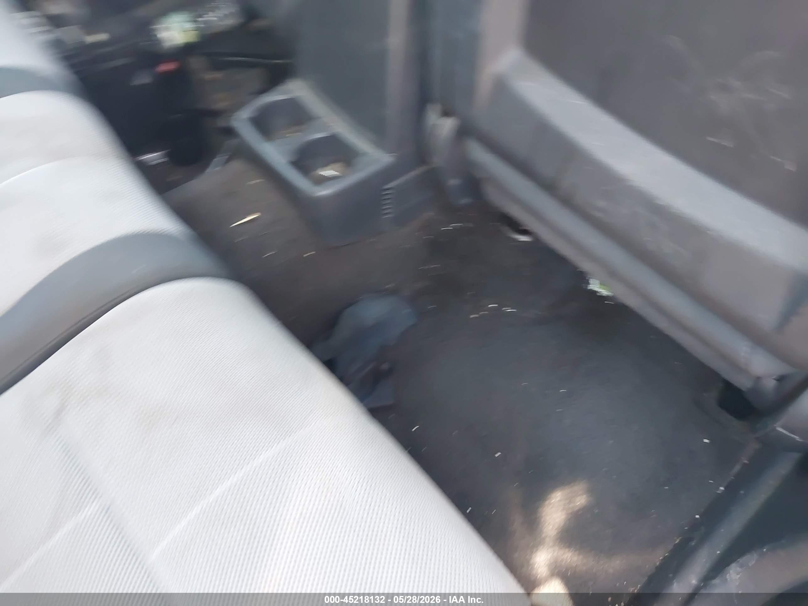 DODGE NITRO image 8