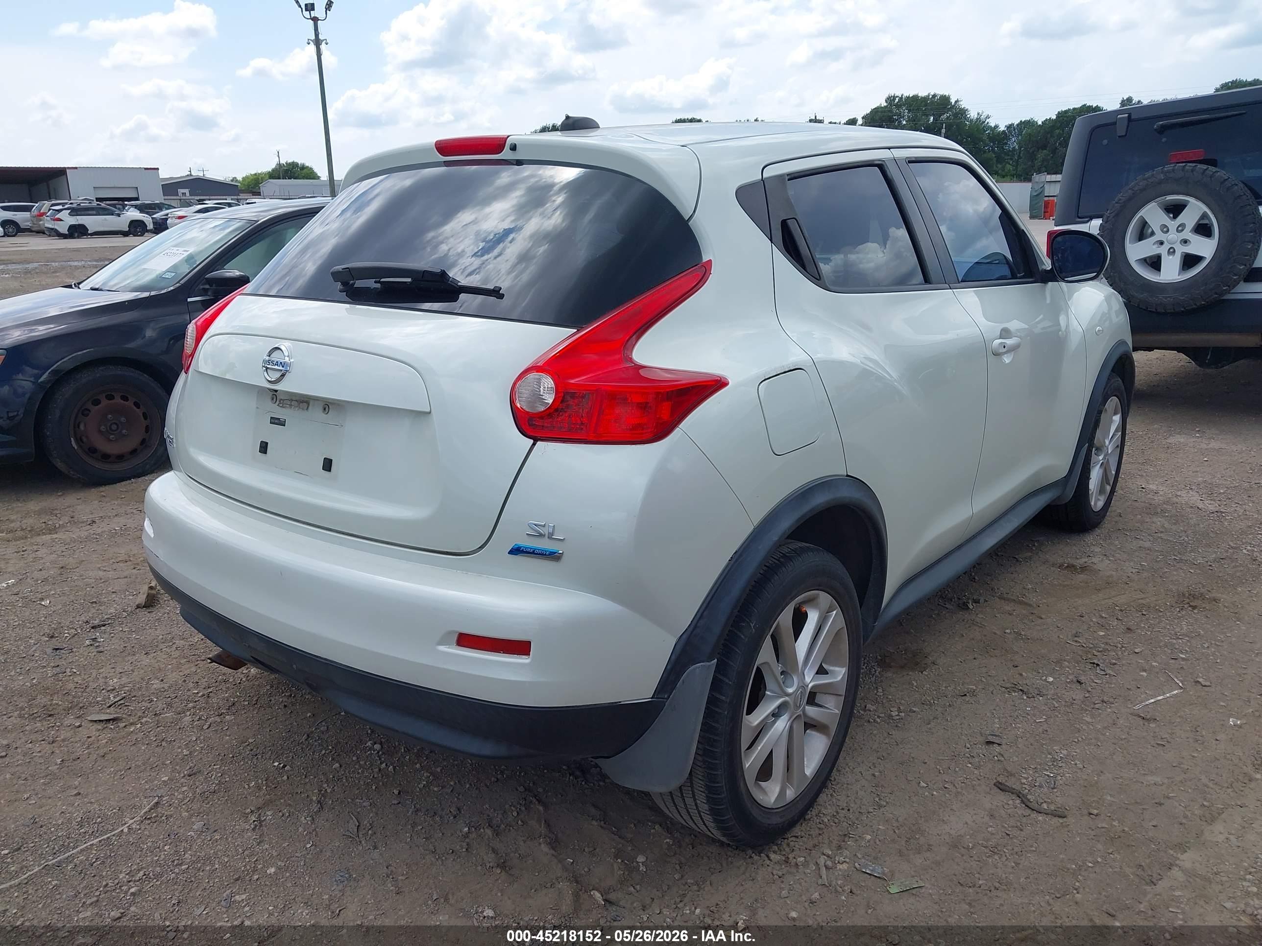 NISSAN JUKE image 4