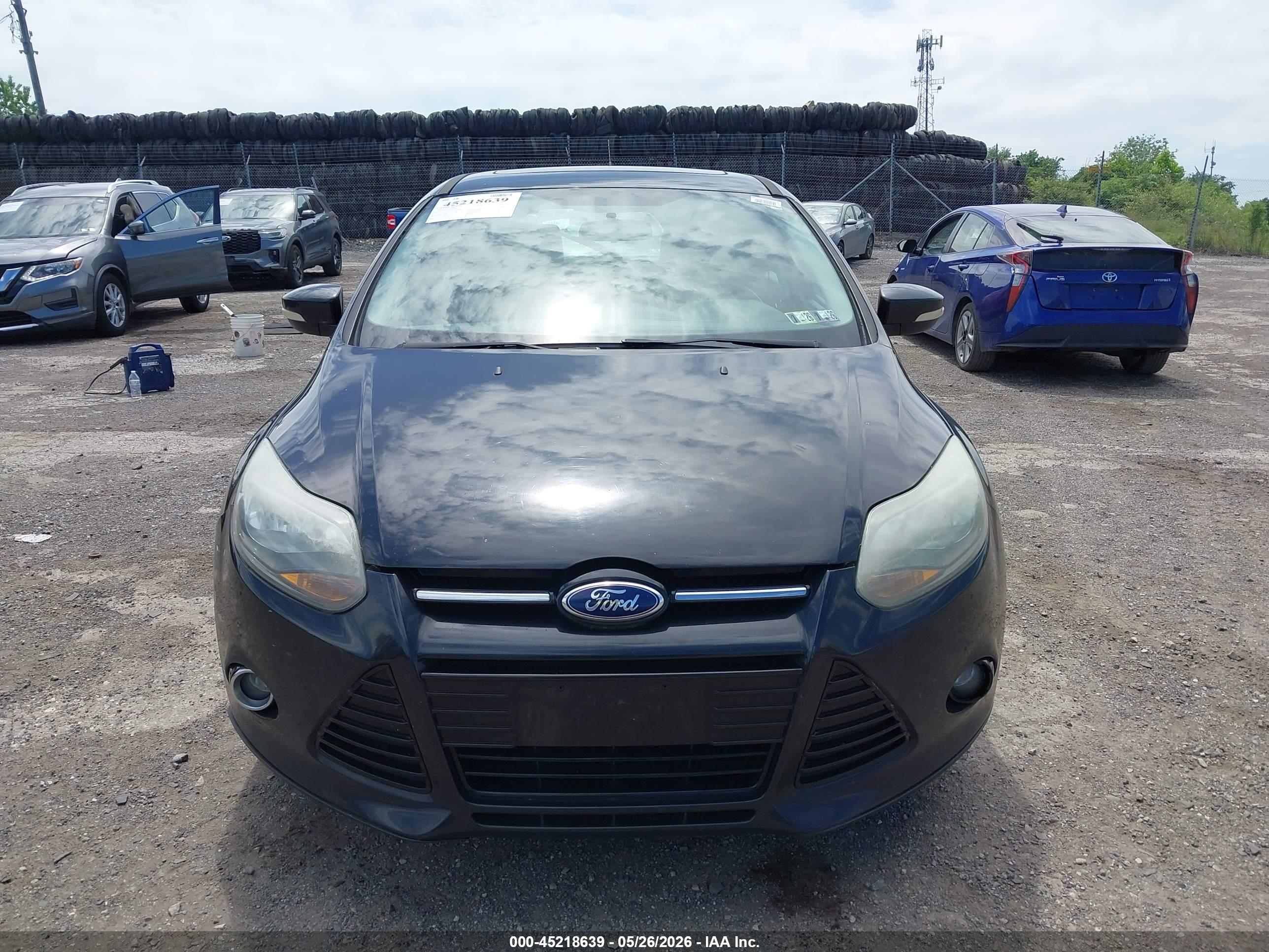 FORD FOCUS image 6