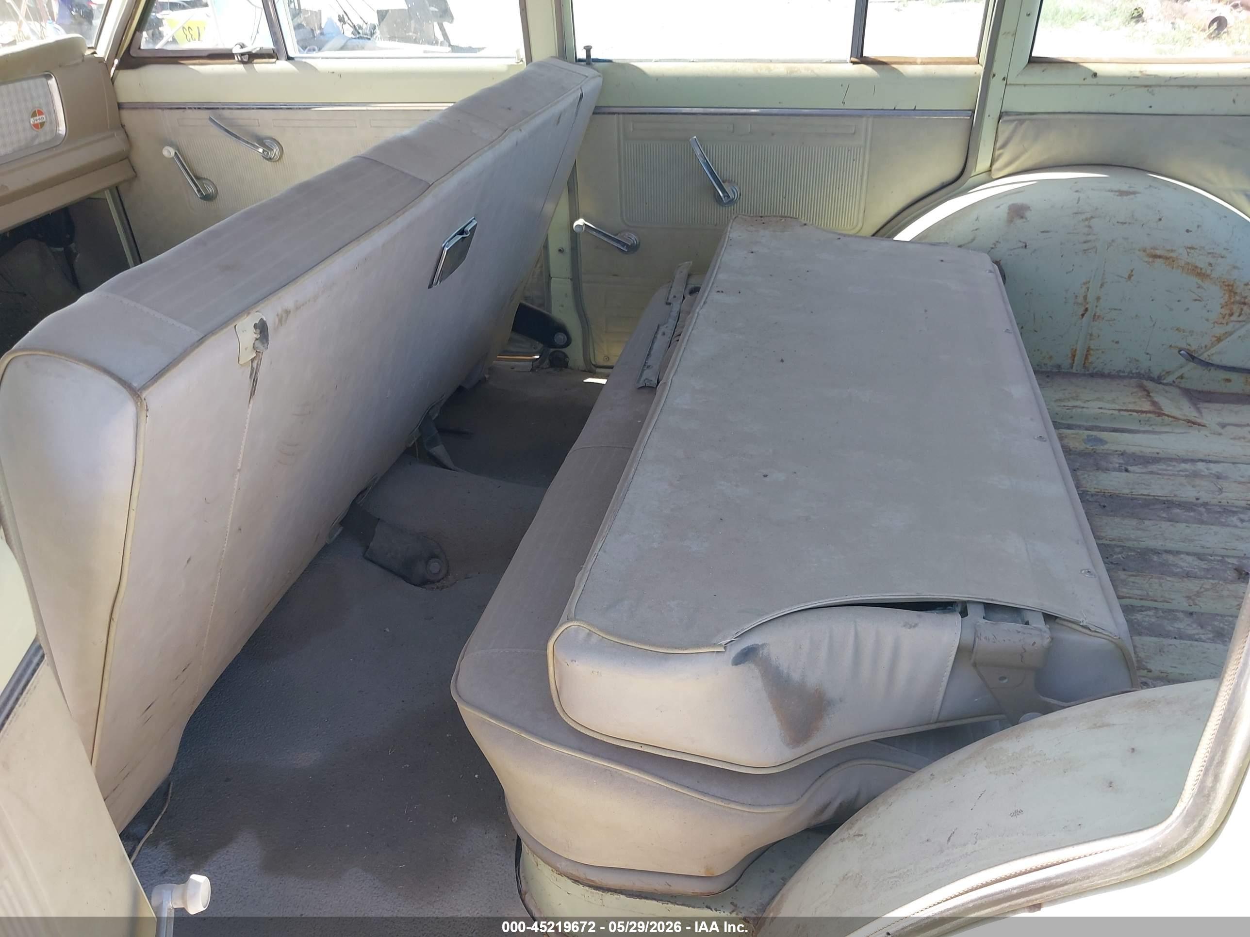 JEEP WAGONEER image 8