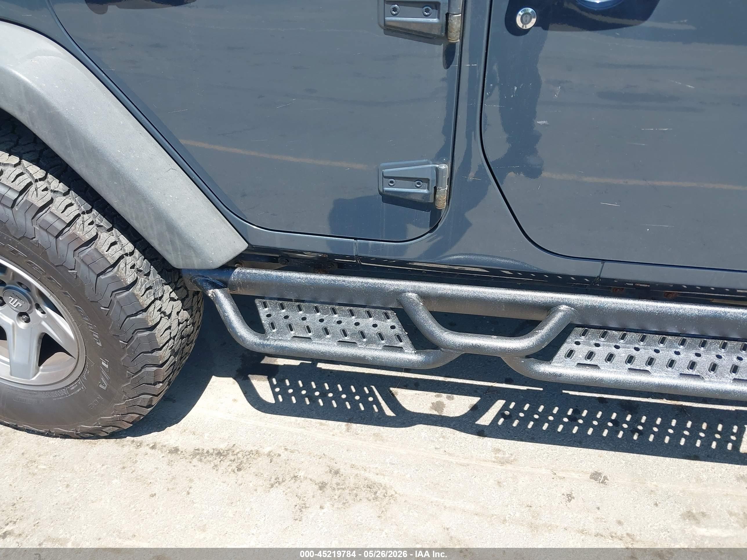 JEEP WRANGLER image 6