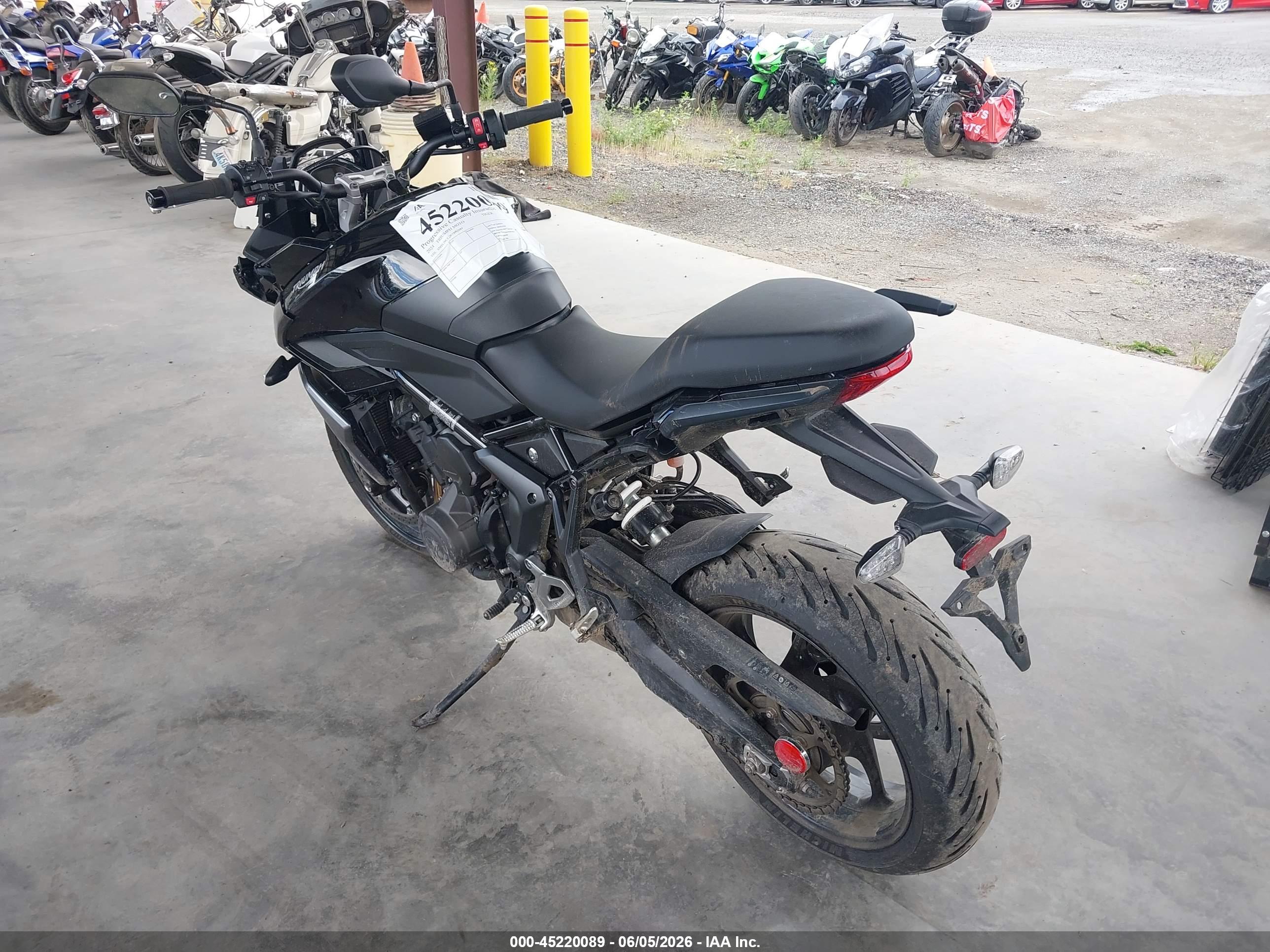 TRIUMPH MOTORCYCLE image 3