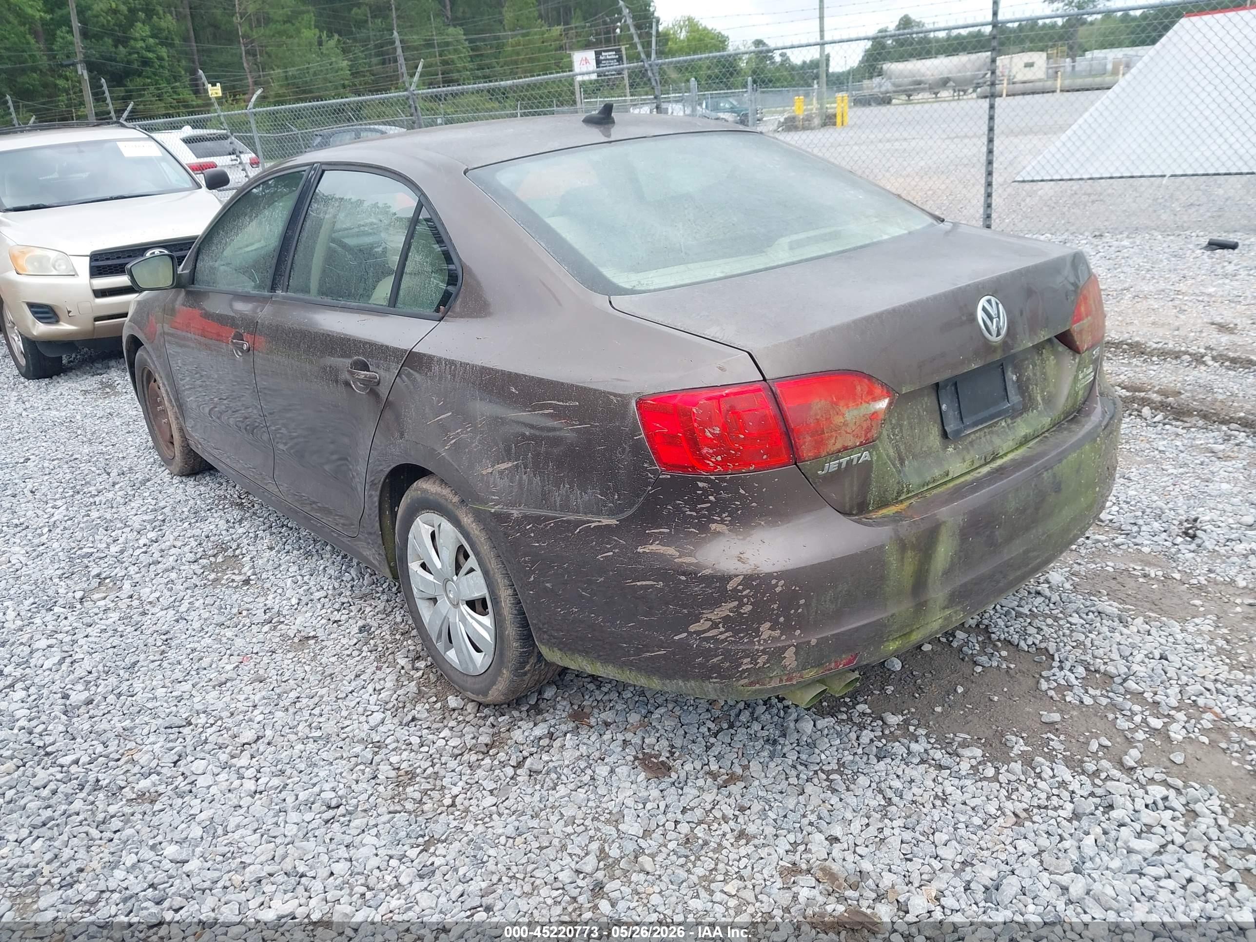 VOLKSWAGEN JETTA image 3