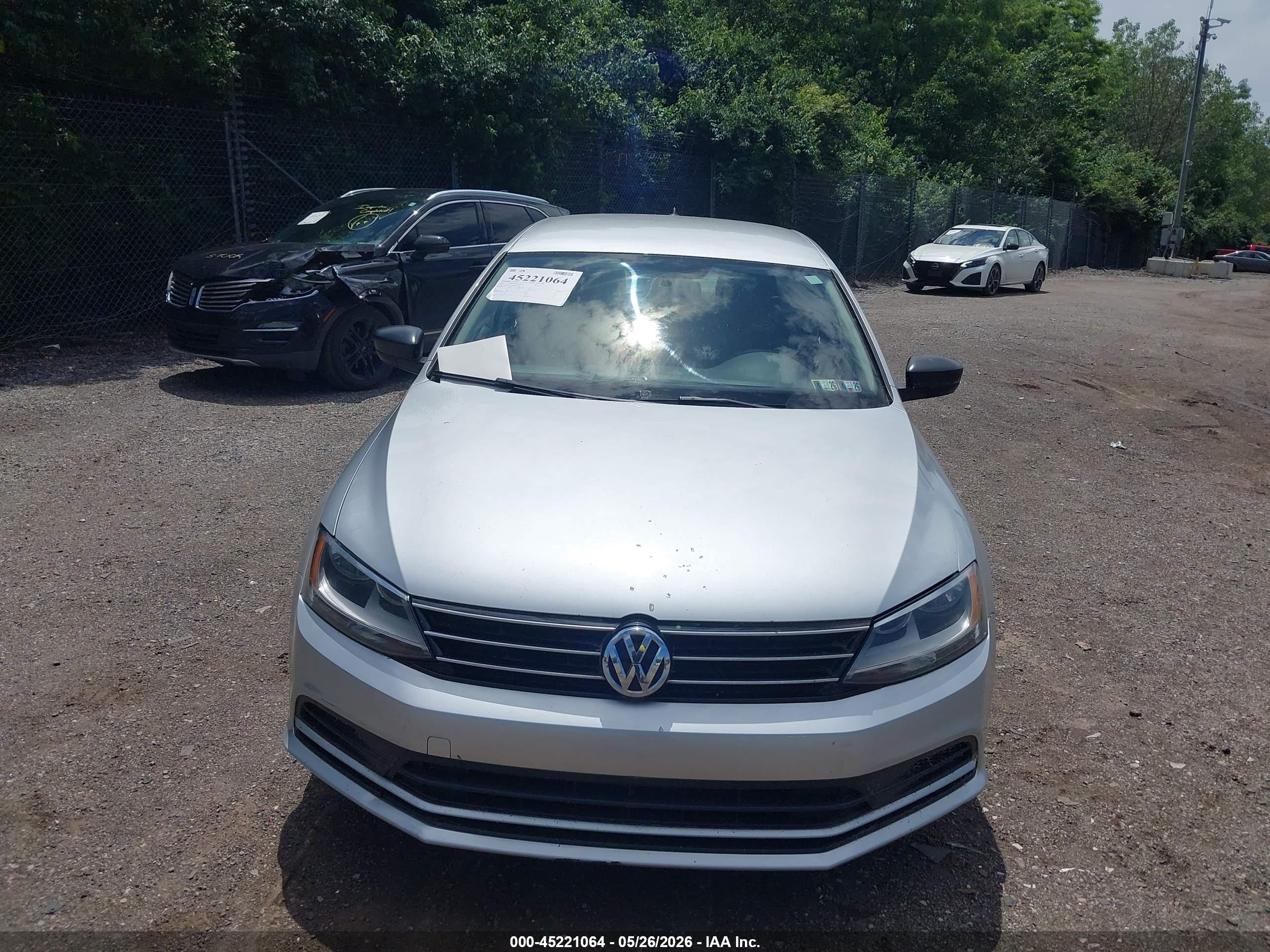 VOLKSWAGEN JETTA image 6