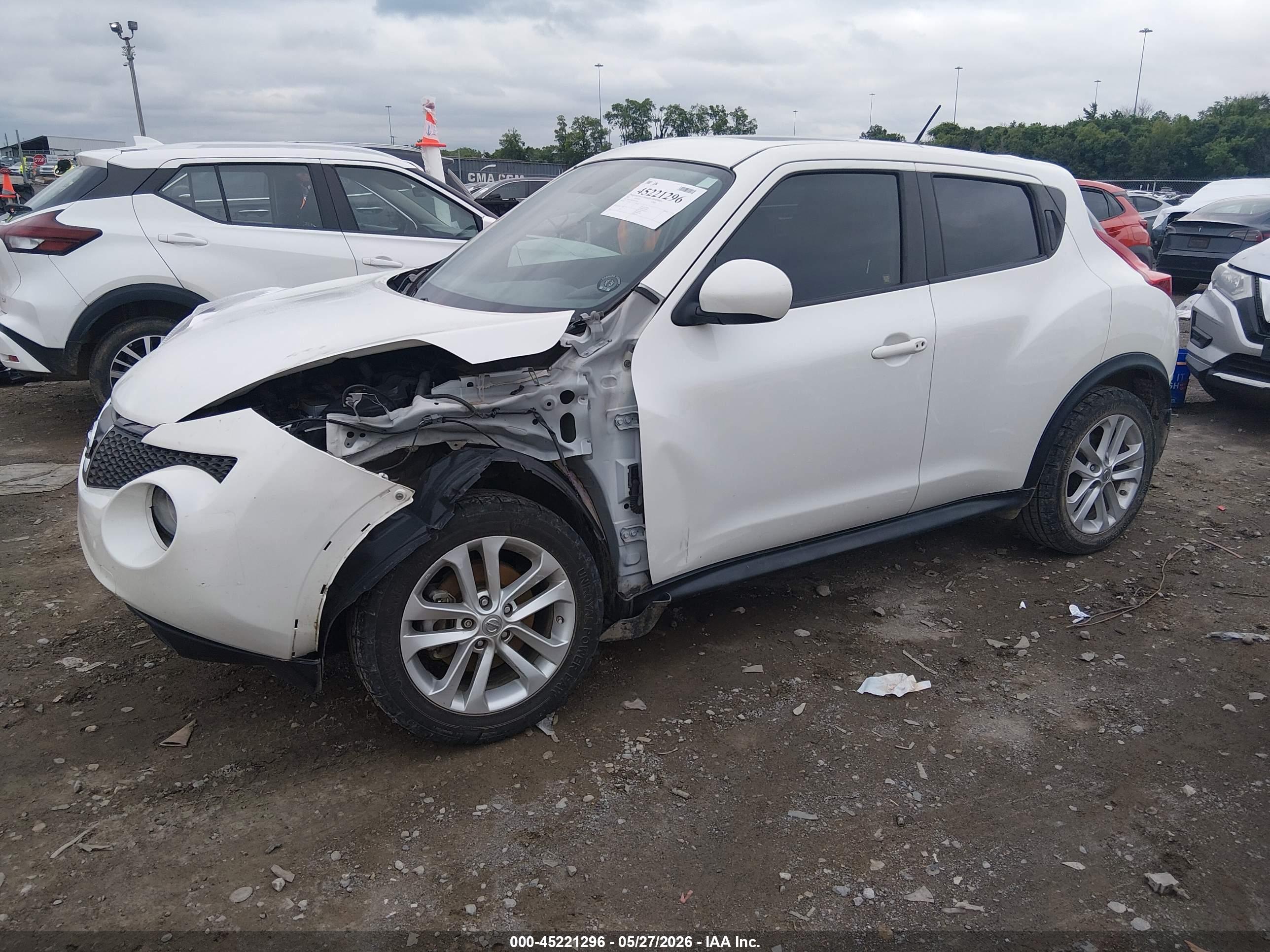 NISSAN JUKE image 2