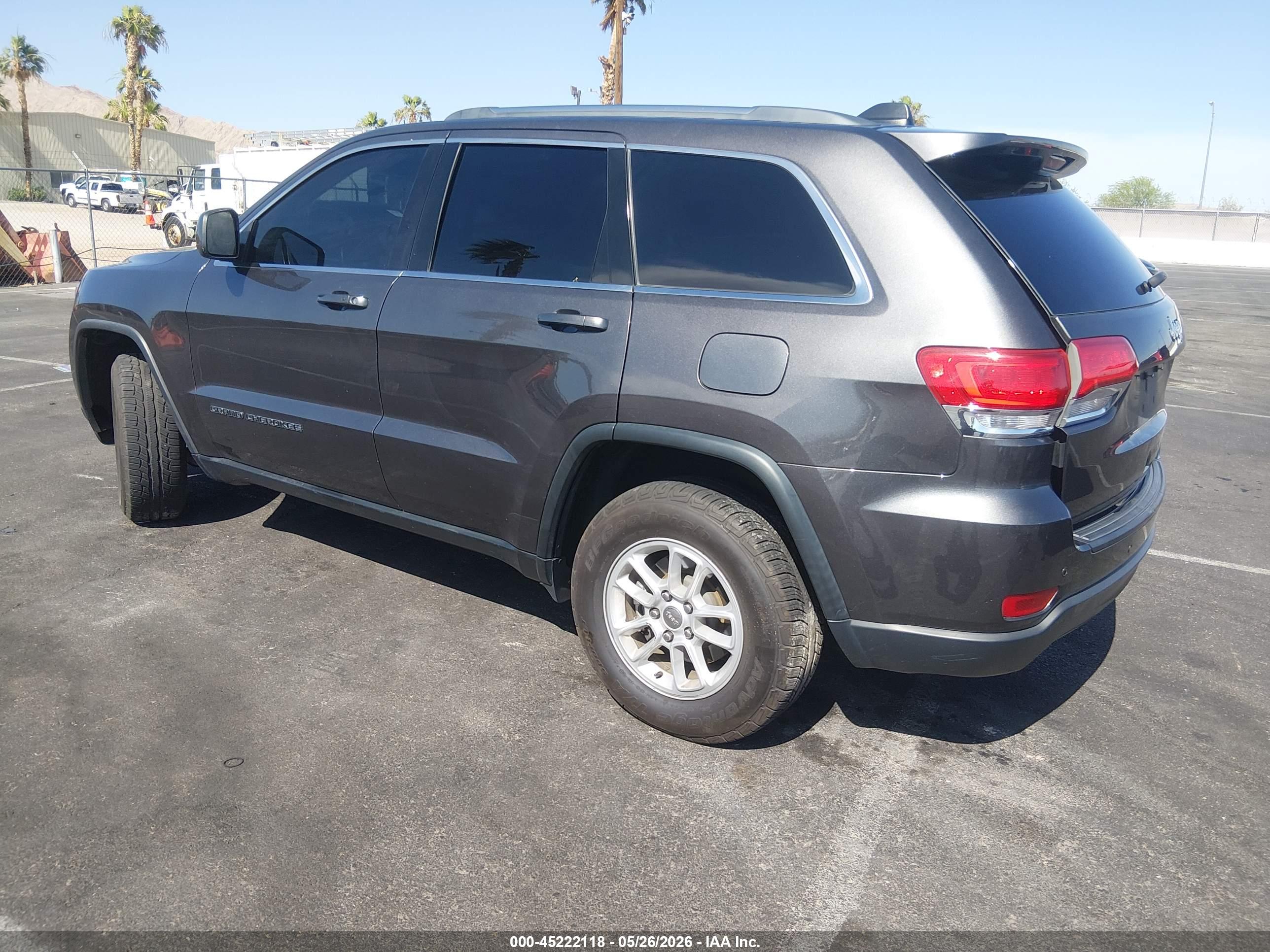 JEEP GRAND image 3