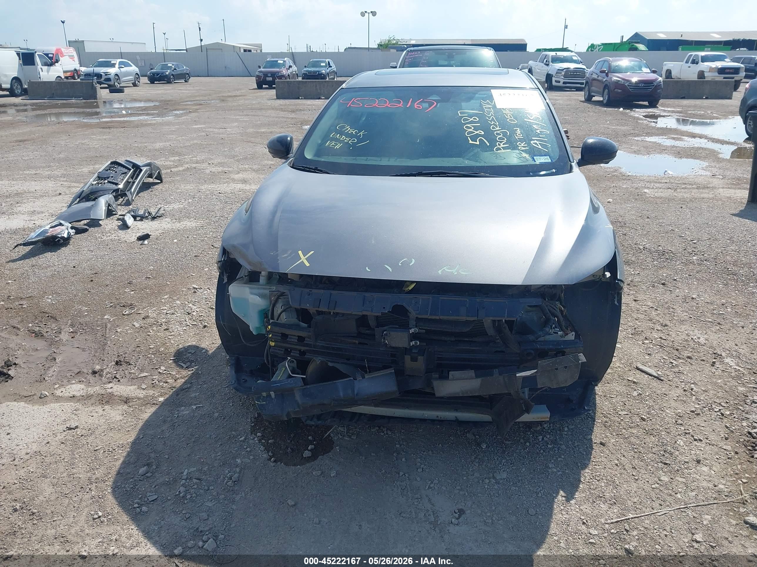 NISSAN SENTRA image 6