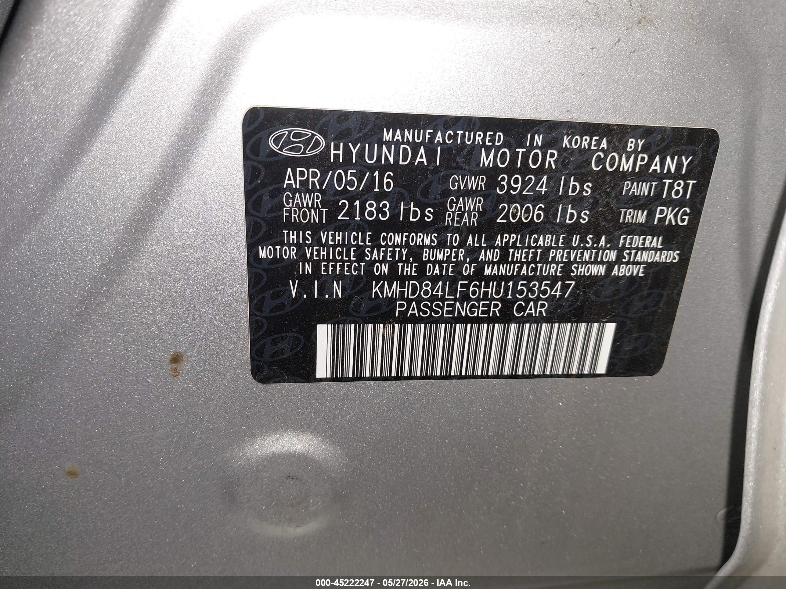 HYUNDAI ELANTRA image 9