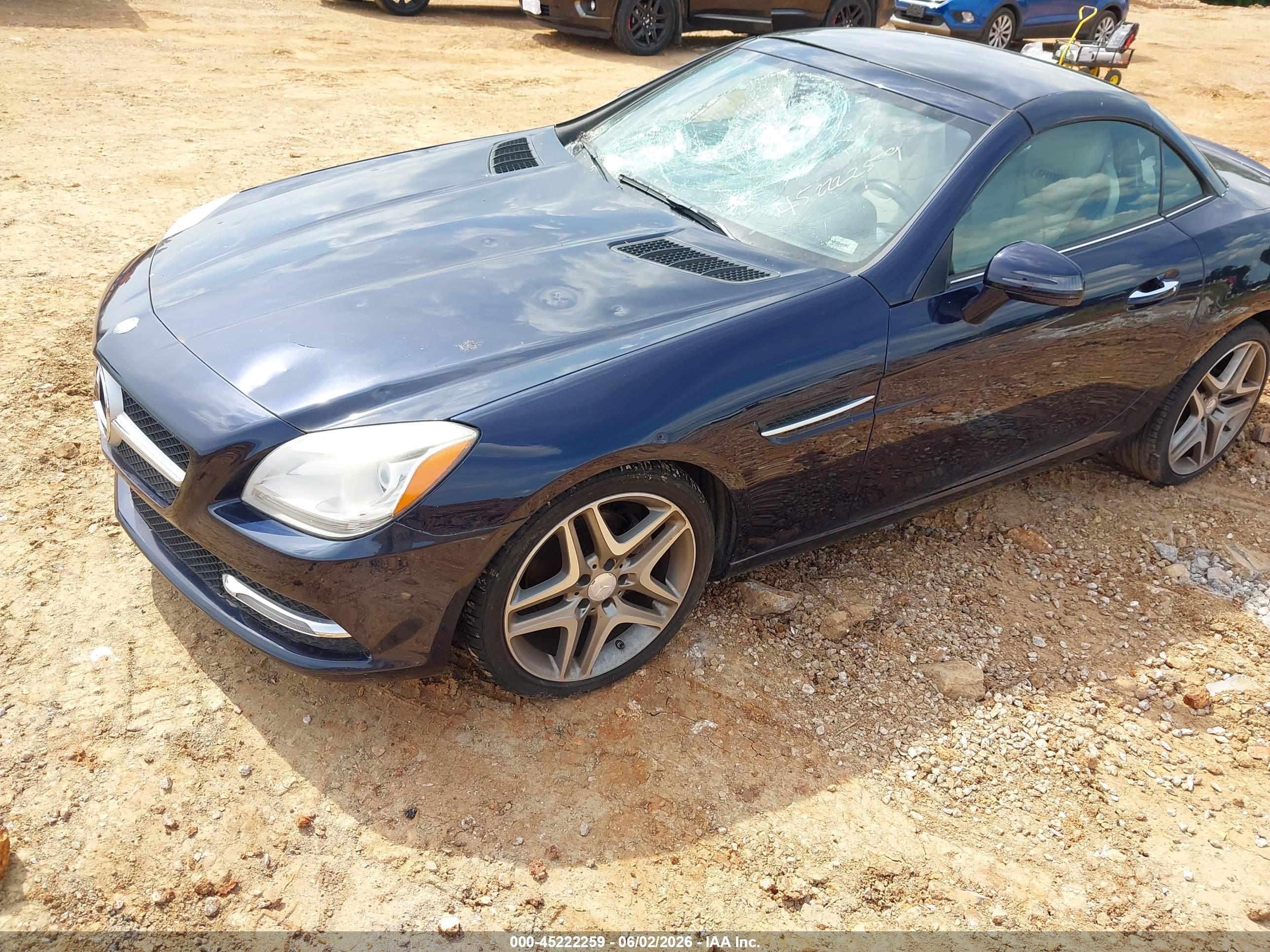 MERCEDES-BENZ SLK image 2