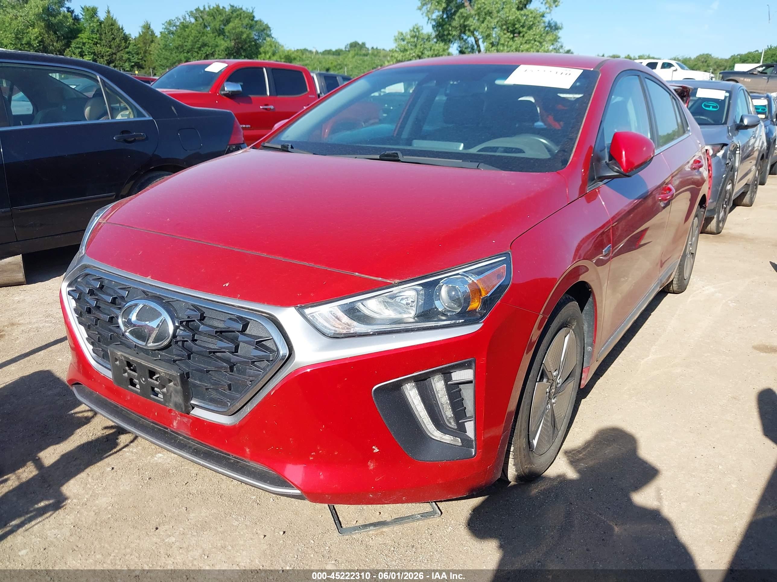 HYUNDAI IONIQ image 2