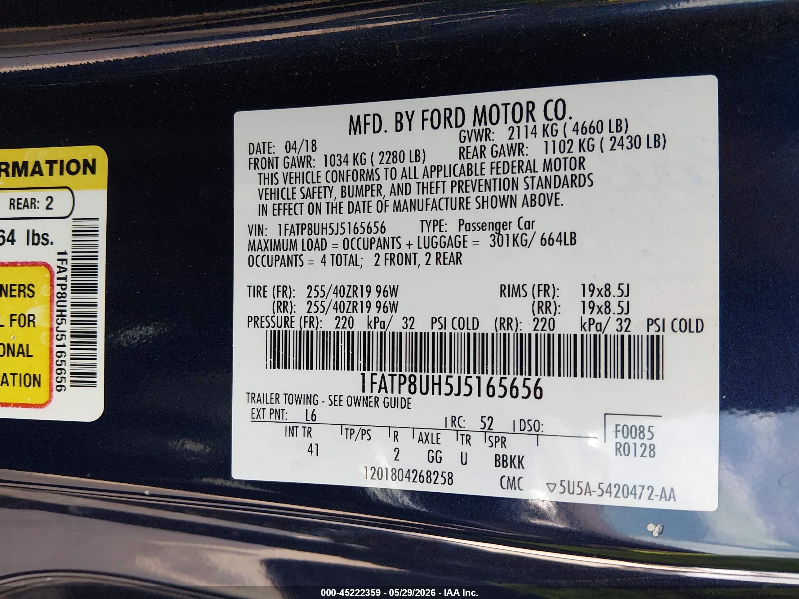 FORD MUSTANG image 9
