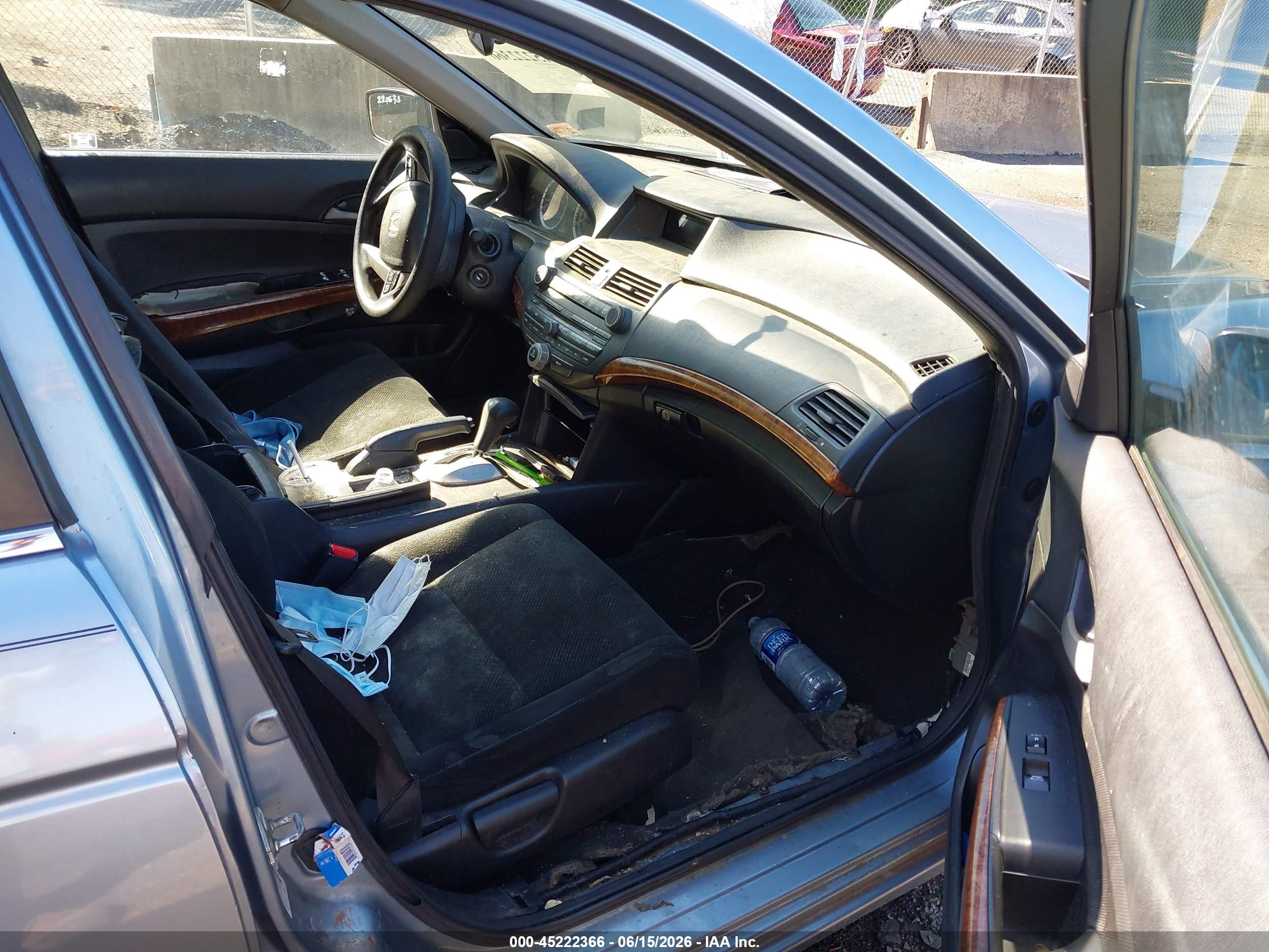HONDA ACCORD image 5