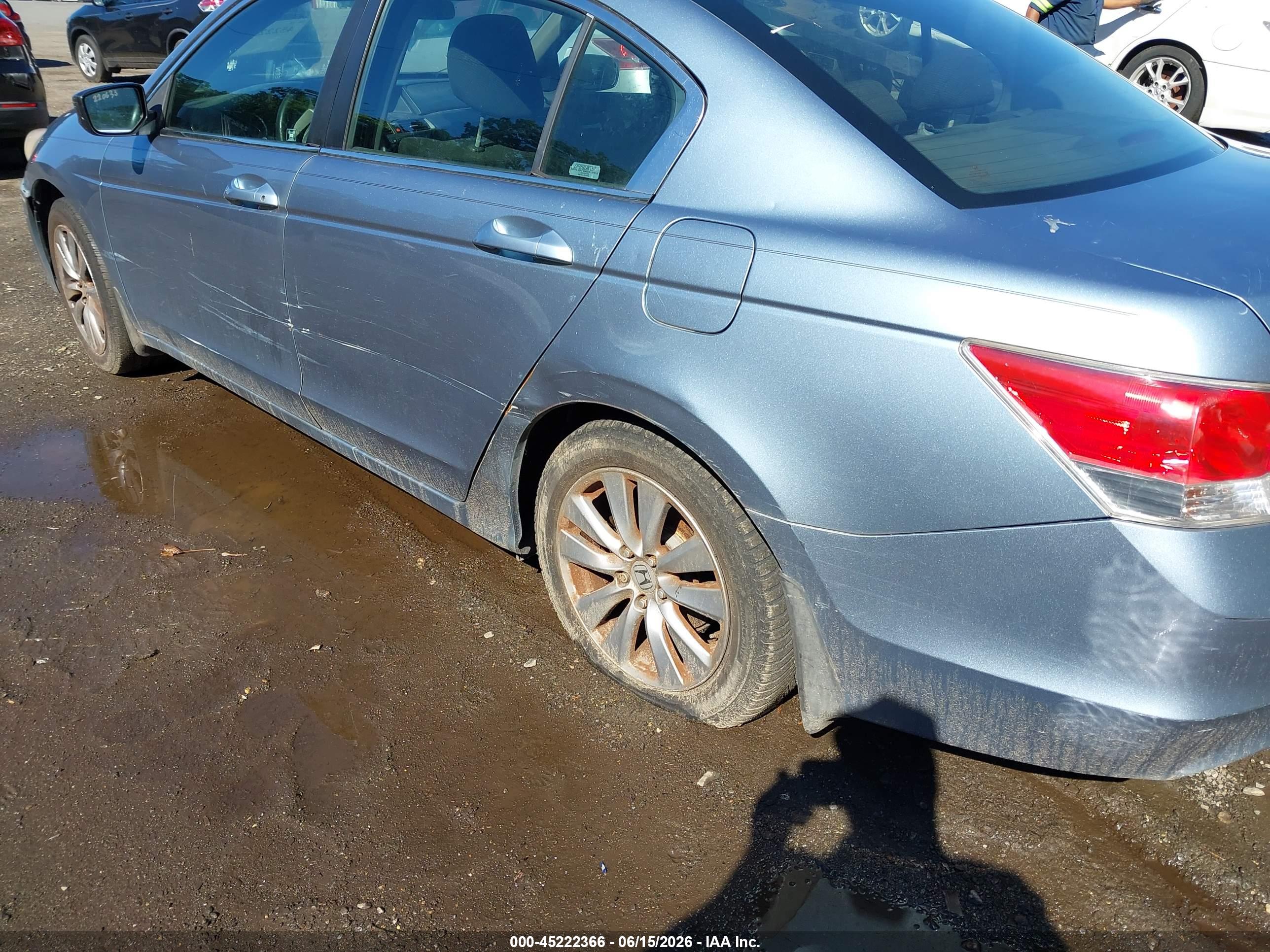 HONDA ACCORD image 6