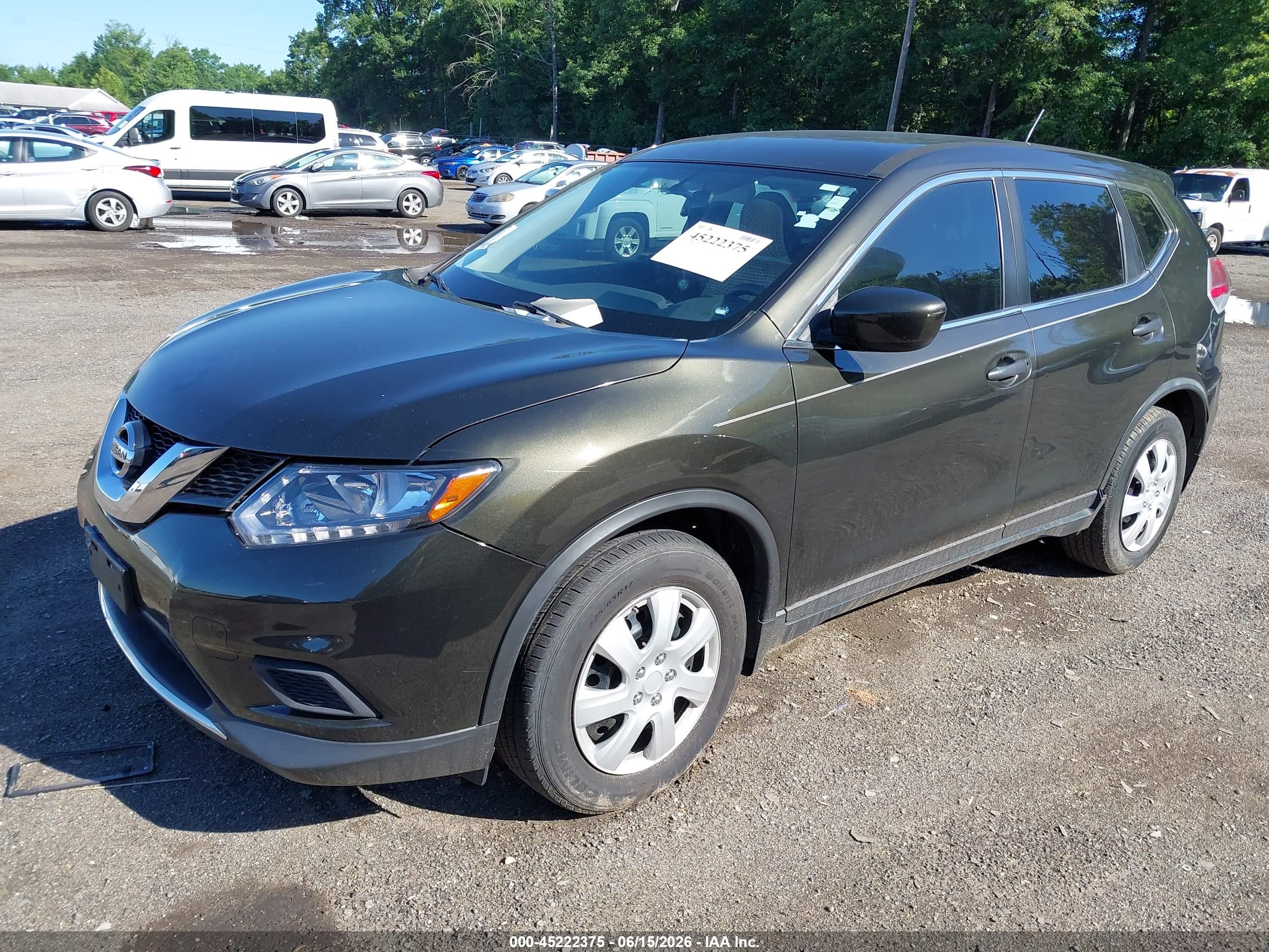 NISSAN ROGUE image 2