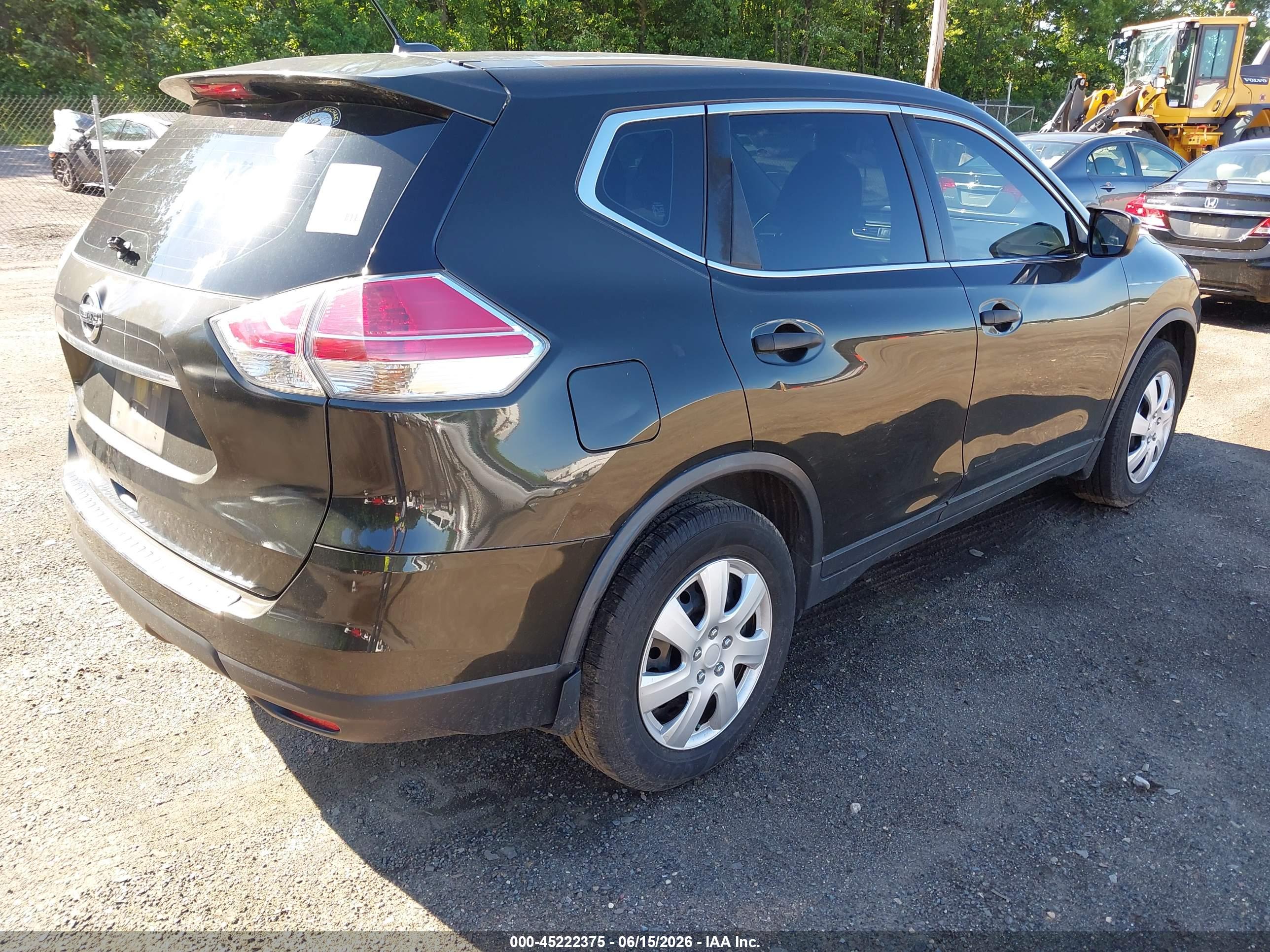 NISSAN ROGUE image 4