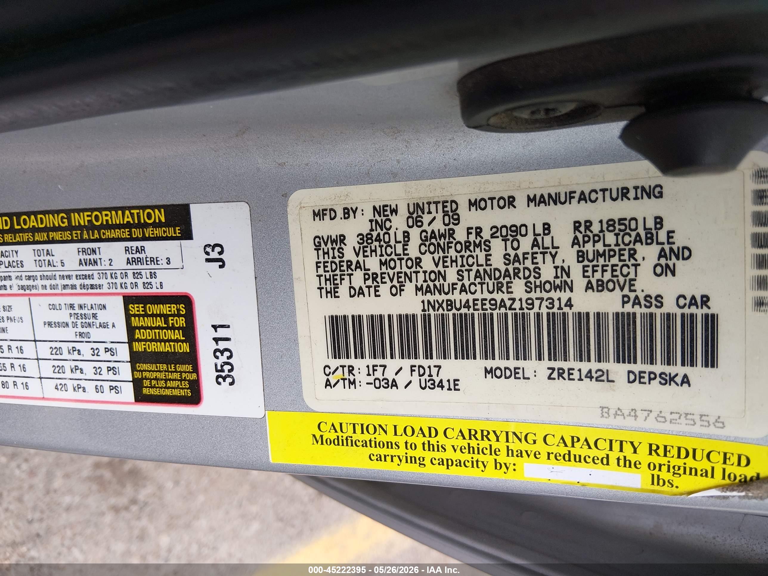 TOYOTA COROLLA image 9