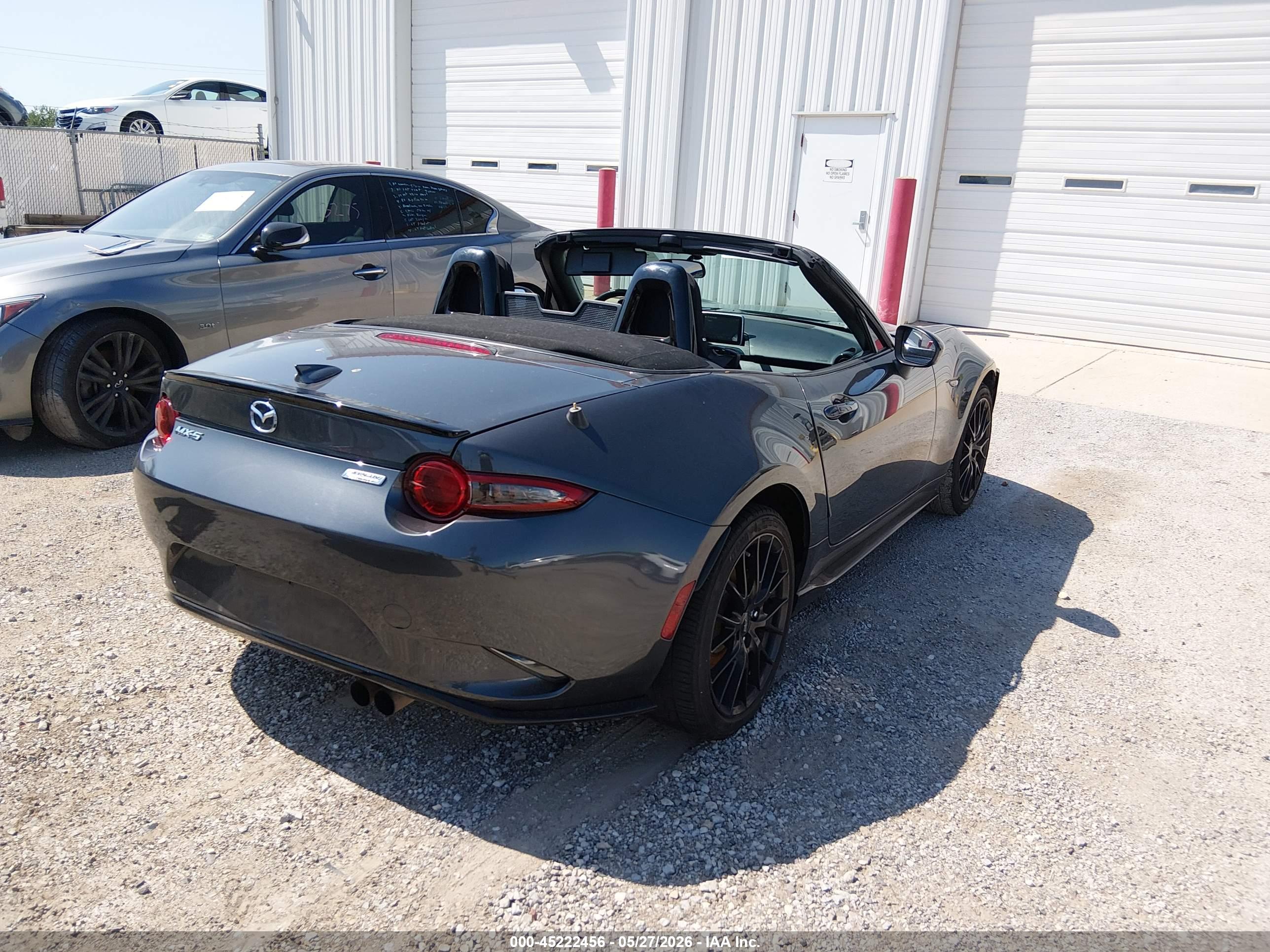 MAZDA MX-5 image 4