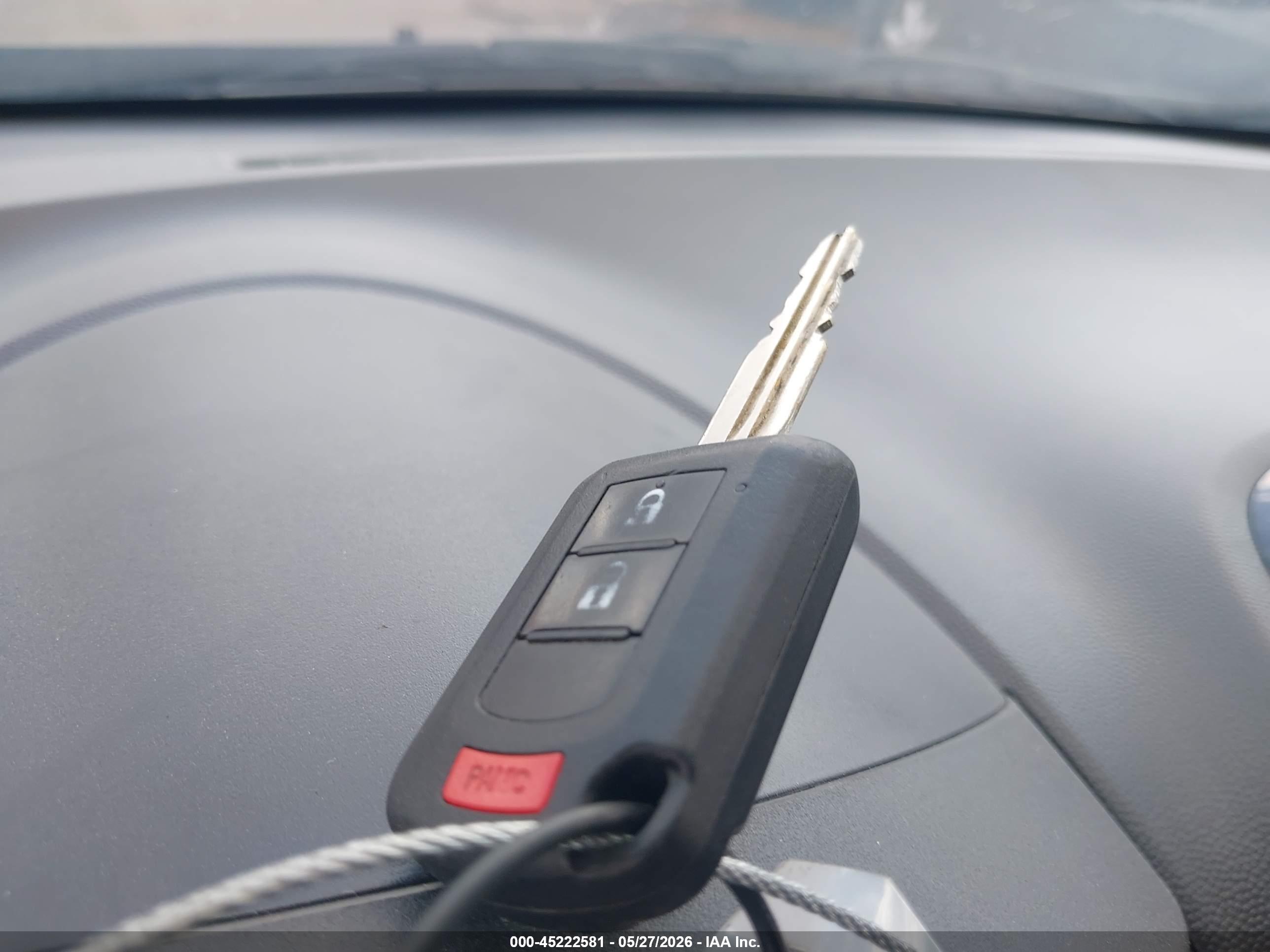 MITSUBISHI MIRAGE image 11